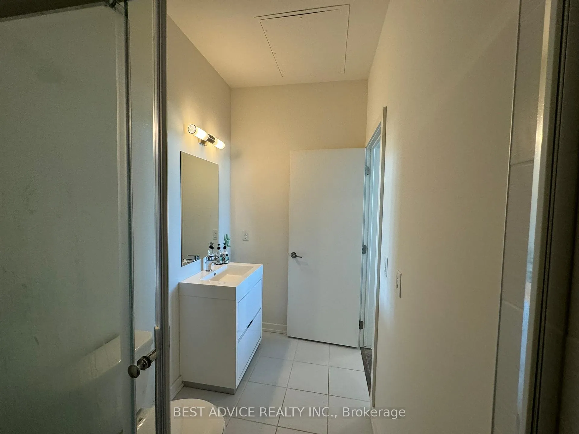 Photo 17 of Unit 102, 21 Matchedash Street S, Orillia — HOMEH