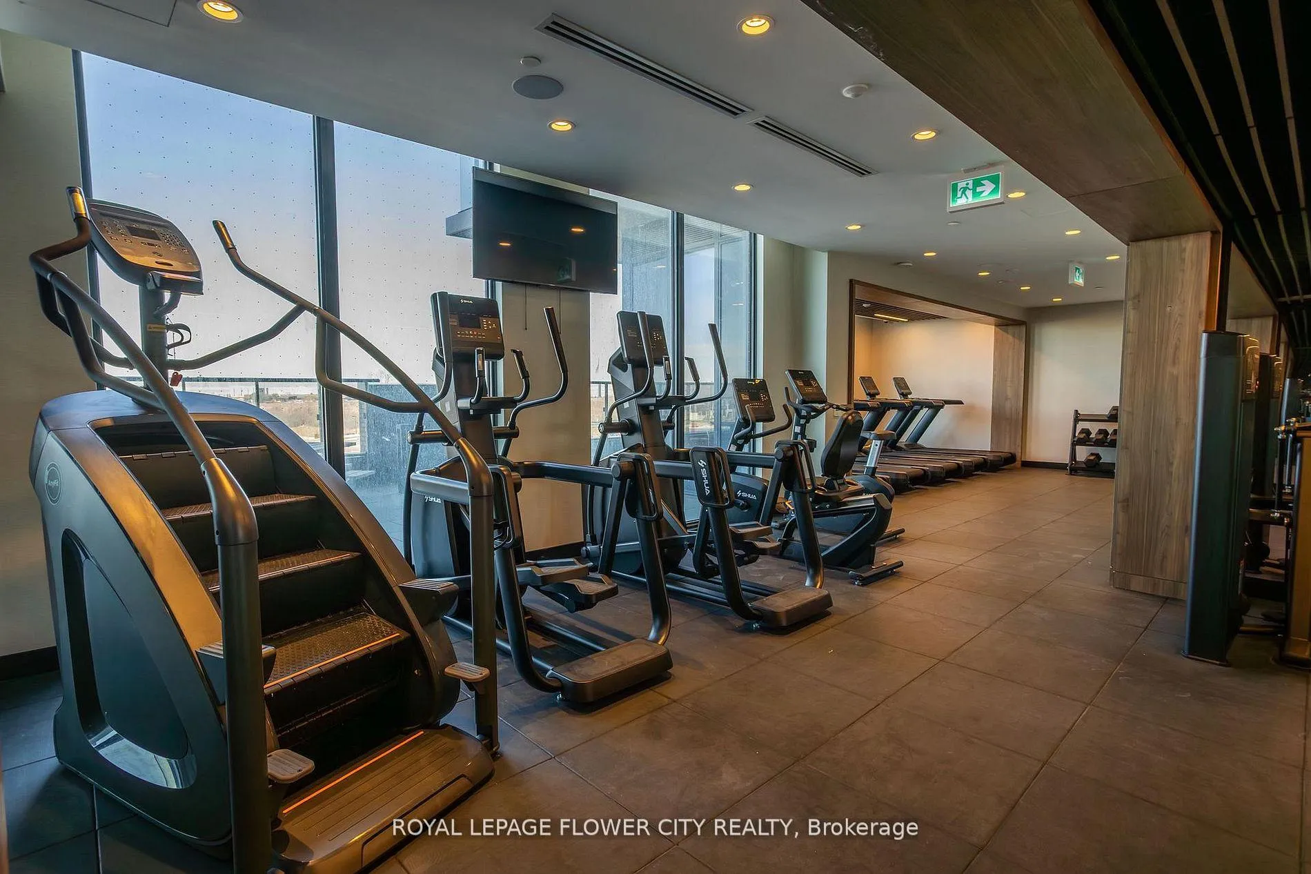 Photo 6 of Unit 1919, 15 Skyridge Drive, Brampton, Bram East — HOMEH