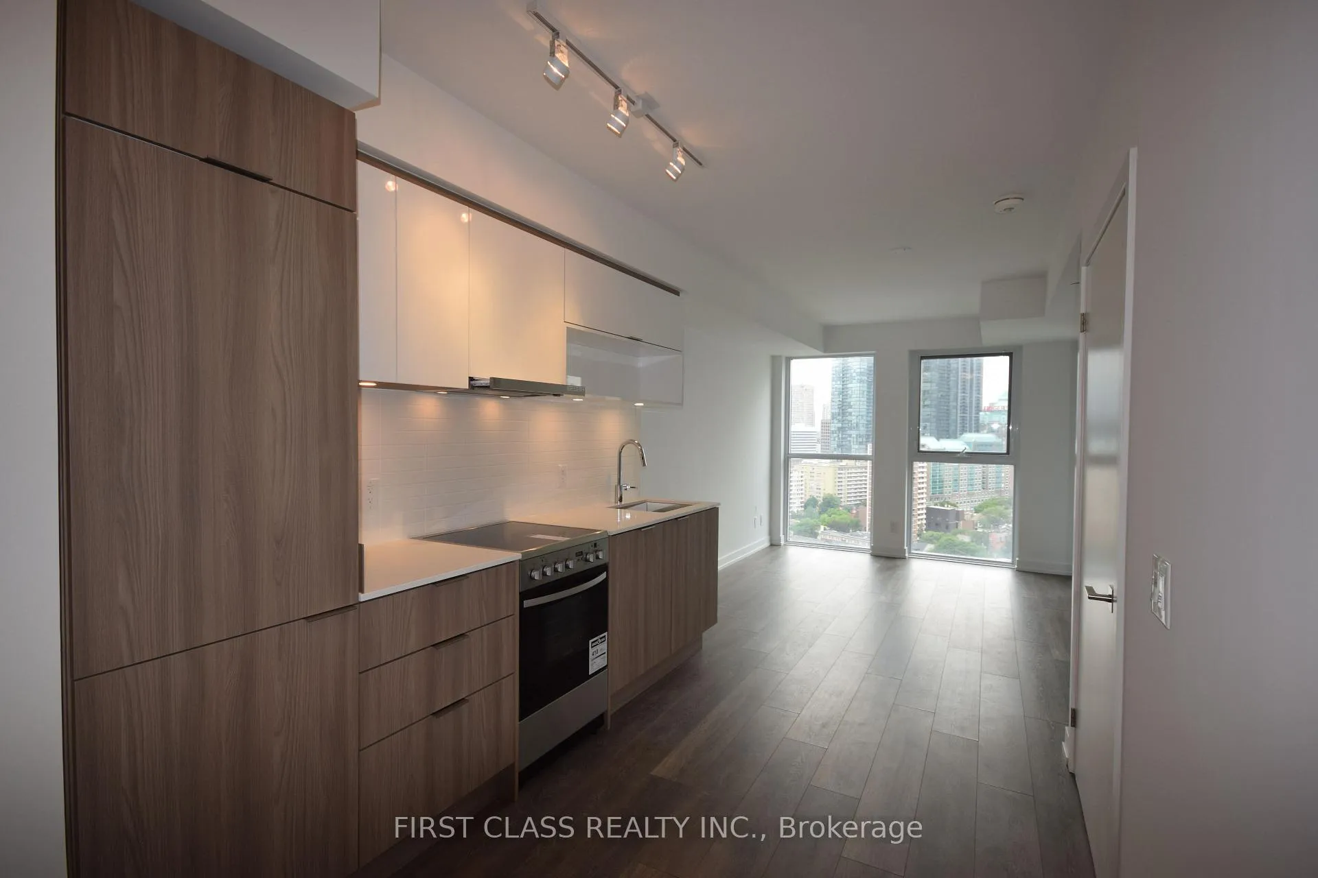 Photo 12 of Unit 2011, 159 Wellesley Street E, Toronto, Church-Yonge Corridor — HOMEH