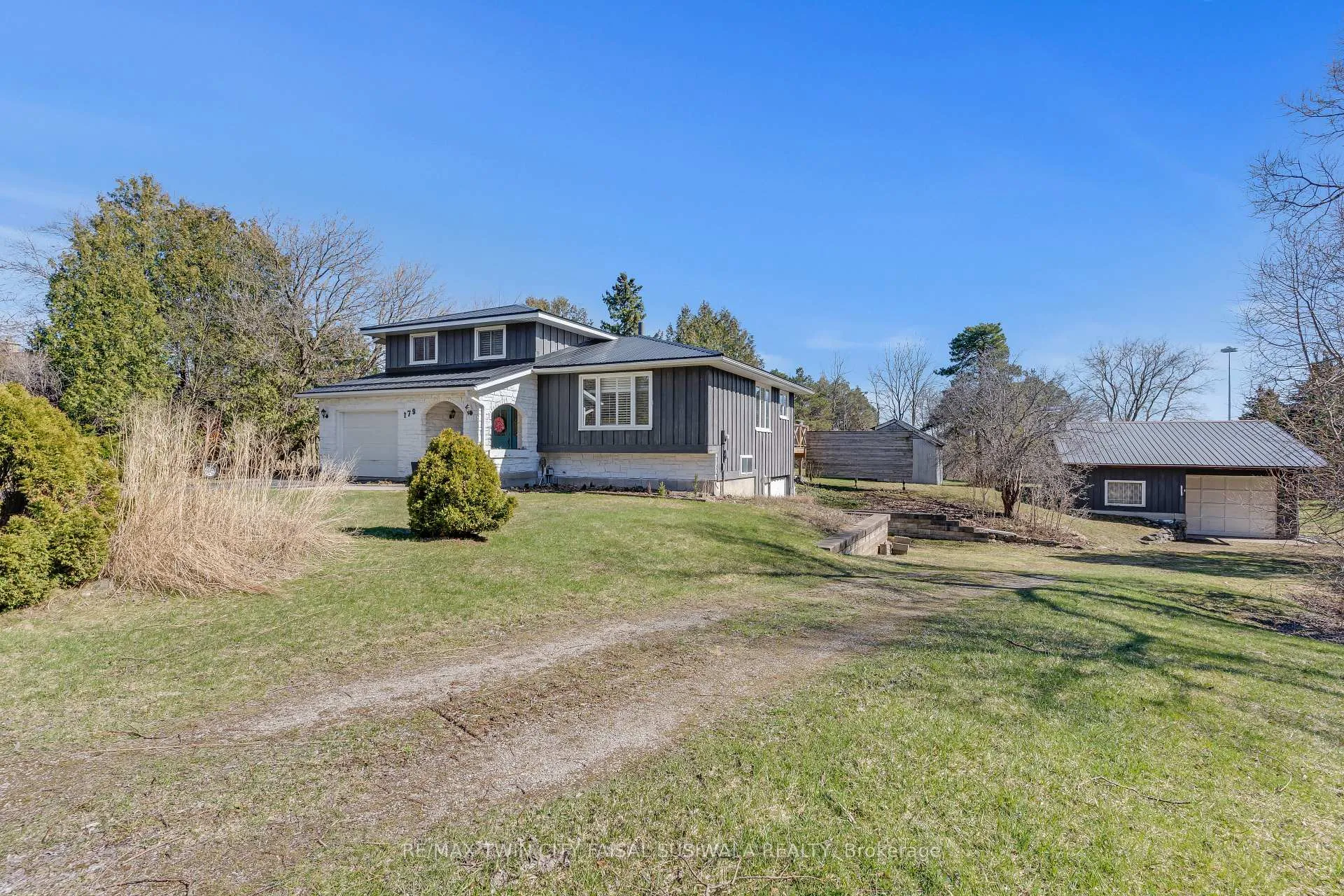 Photo 3 of 179 Royal Oak Road, Cambridge — HOMEH
