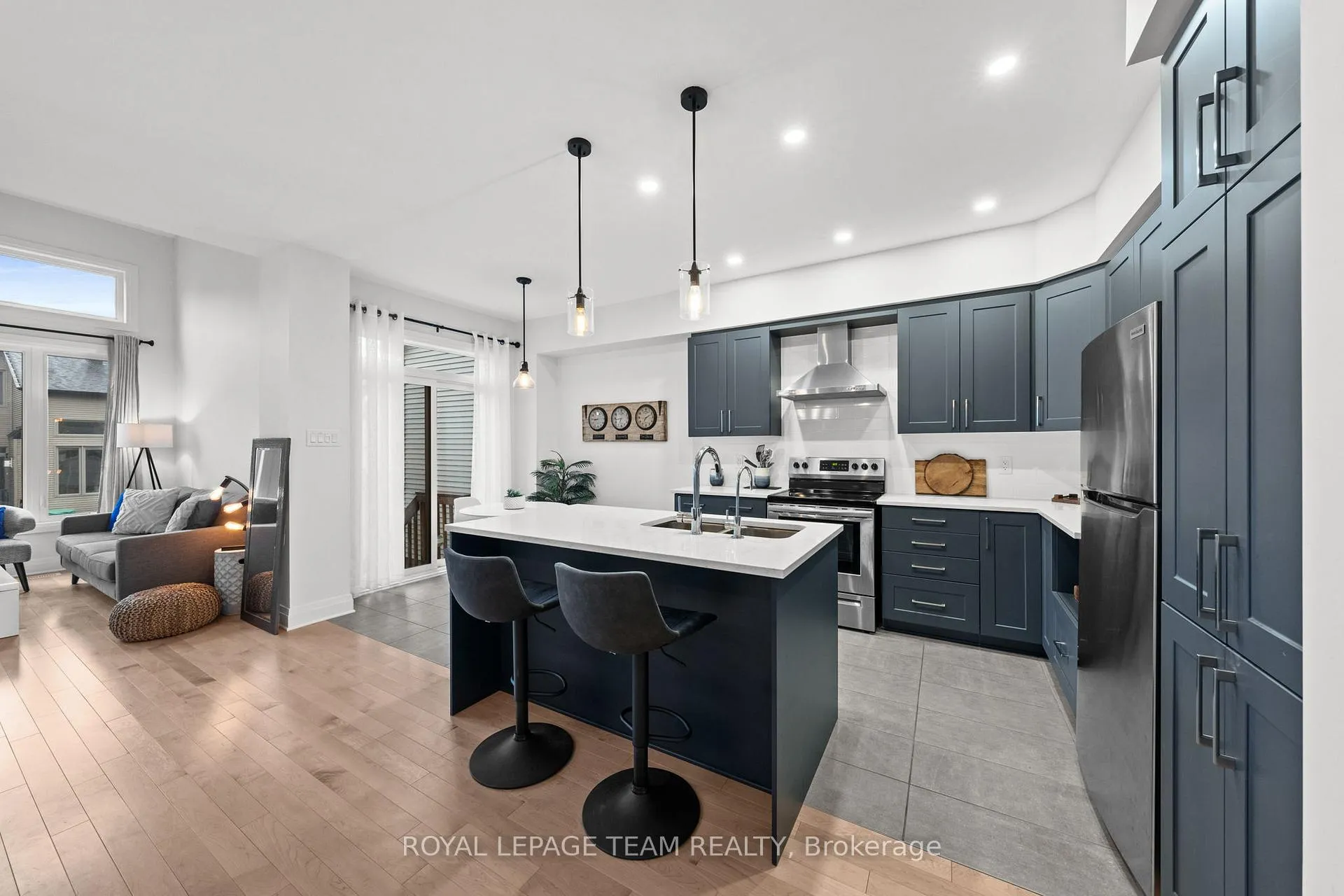 Photo 13 of 289 Big Dipper Street, Ottawa, Riverside South/Gloucester Glen — HOMEH