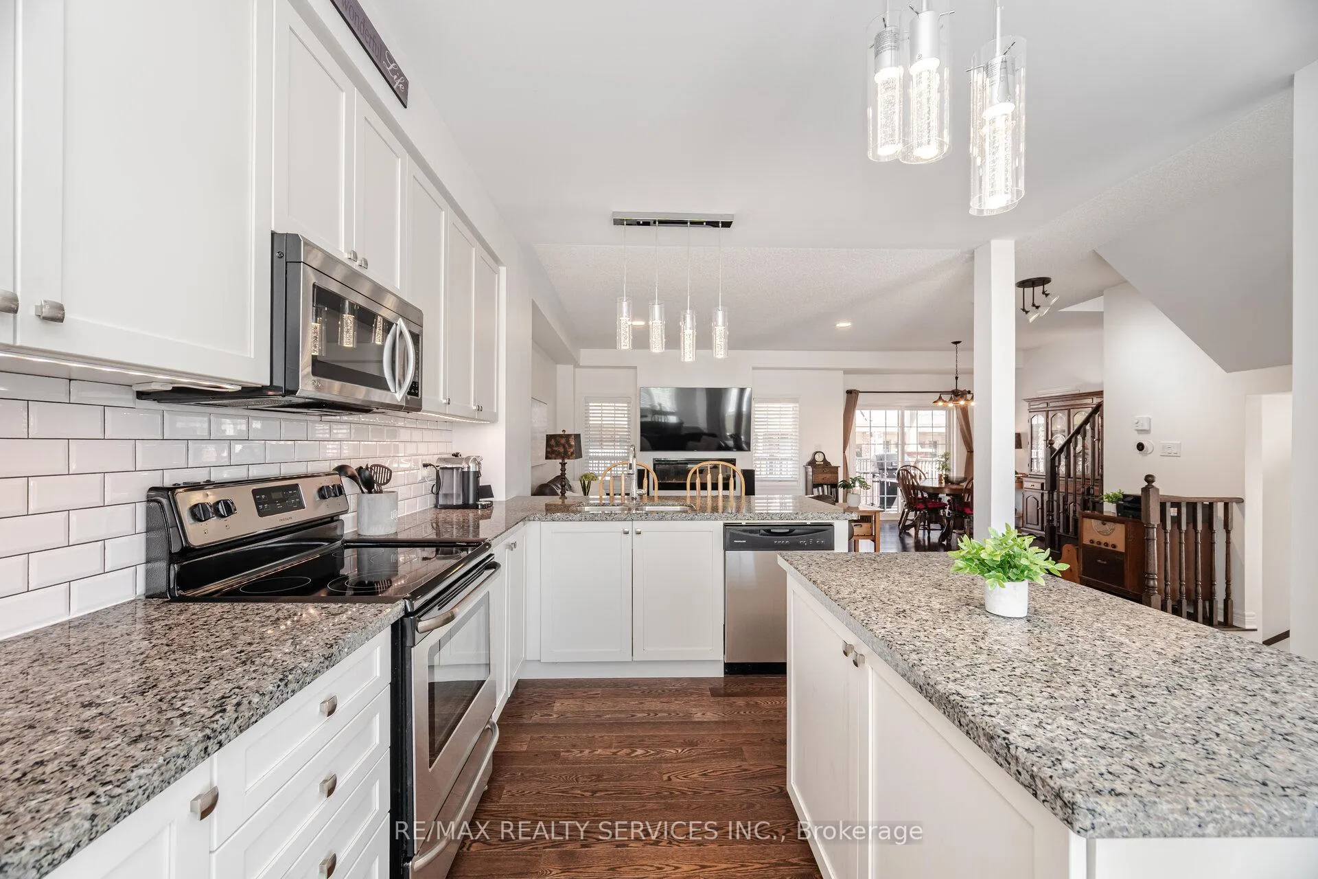 Photo 16 of 22 Mcdevitt Lane, Caledon, Caledon East — HOMEH
