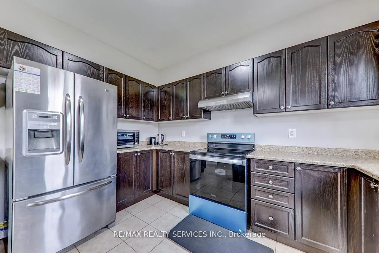Photo 16 of 2179 Dawson Crescent, Innisfil, Alcona — HOMEH