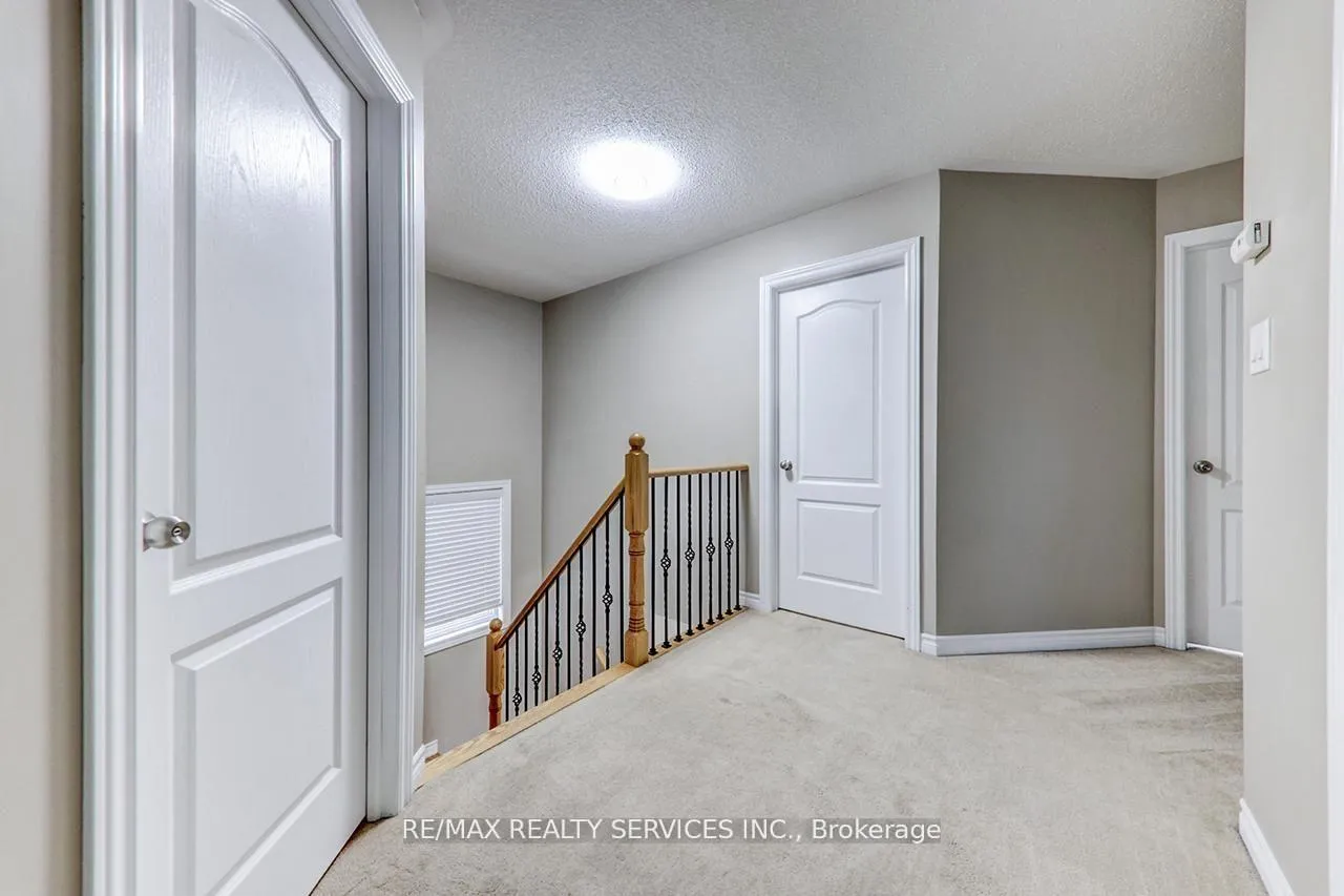 Photo 18 of 2179 Dawson Crescent, Innisfil, Alcona — HOMEH