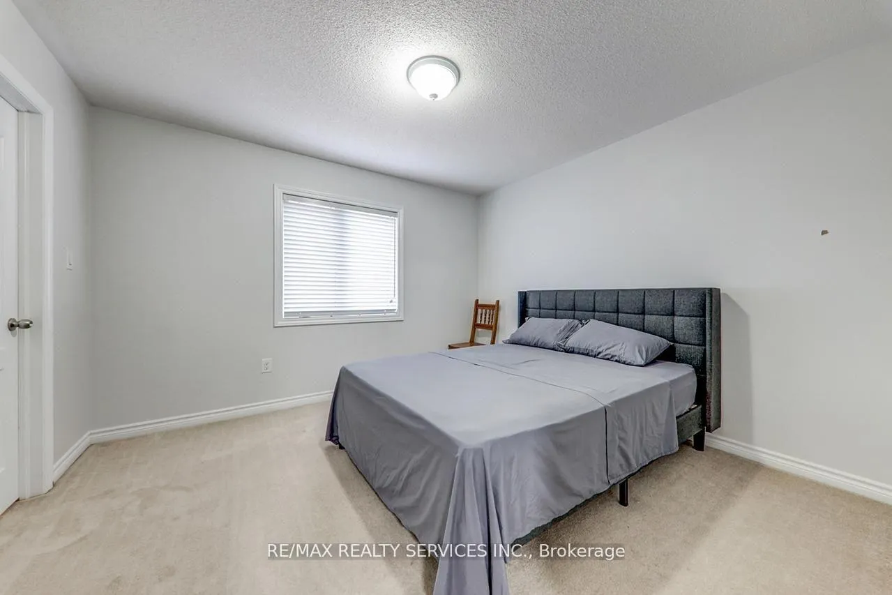 Photo 23 of 2179 Dawson Crescent, Innisfil, Alcona — HOMEH