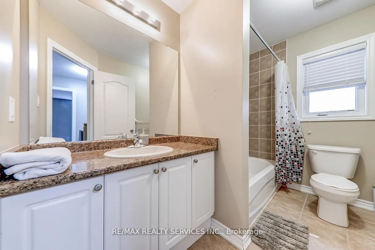 Photo 31 of 2179 Dawson Crescent, Innisfil, Alcona — HOMEH