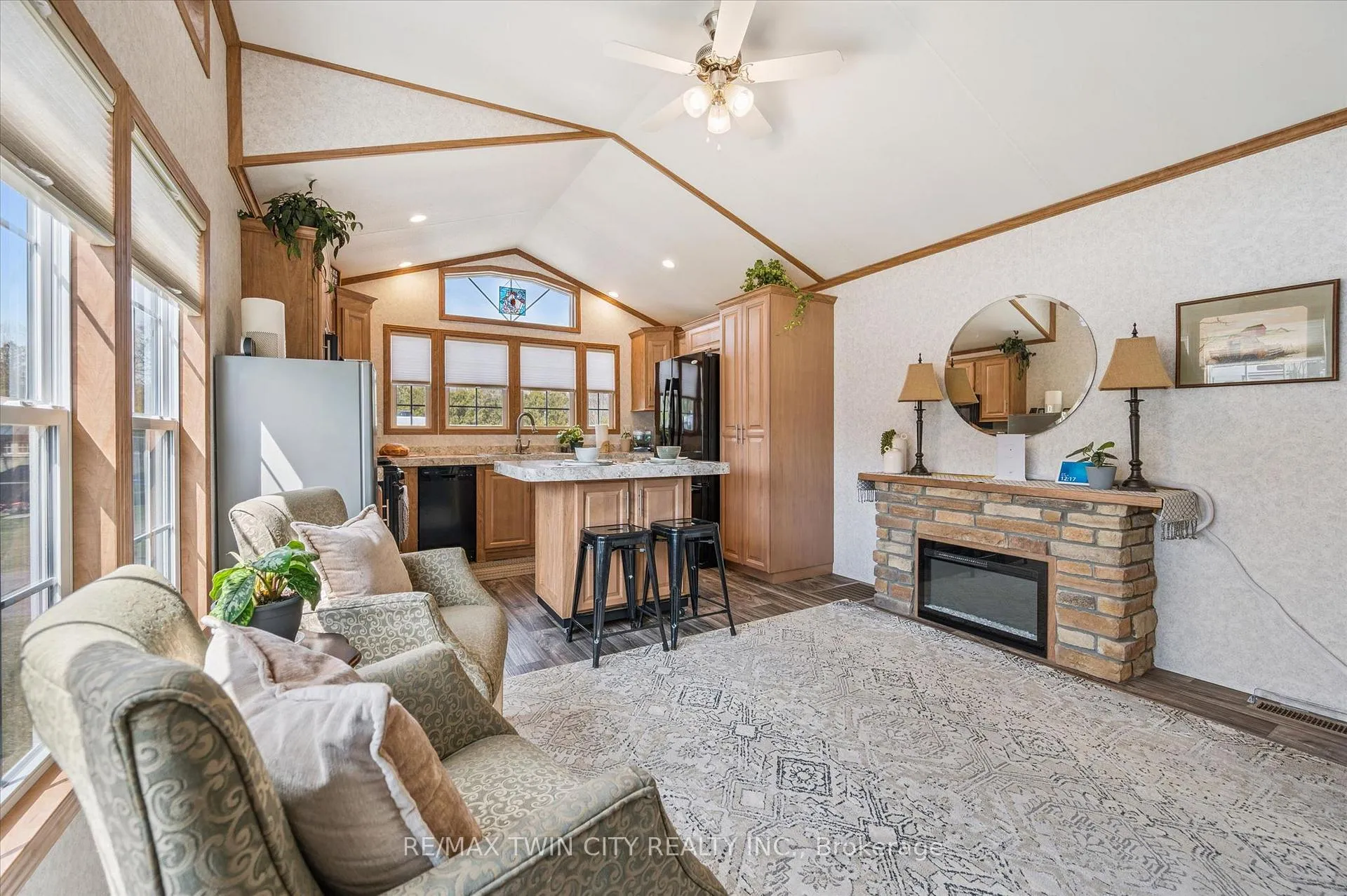 Photo 9 of Unit 83, 930 Lakeshore Road, Norfolk, Rural Houghton — HOMEH