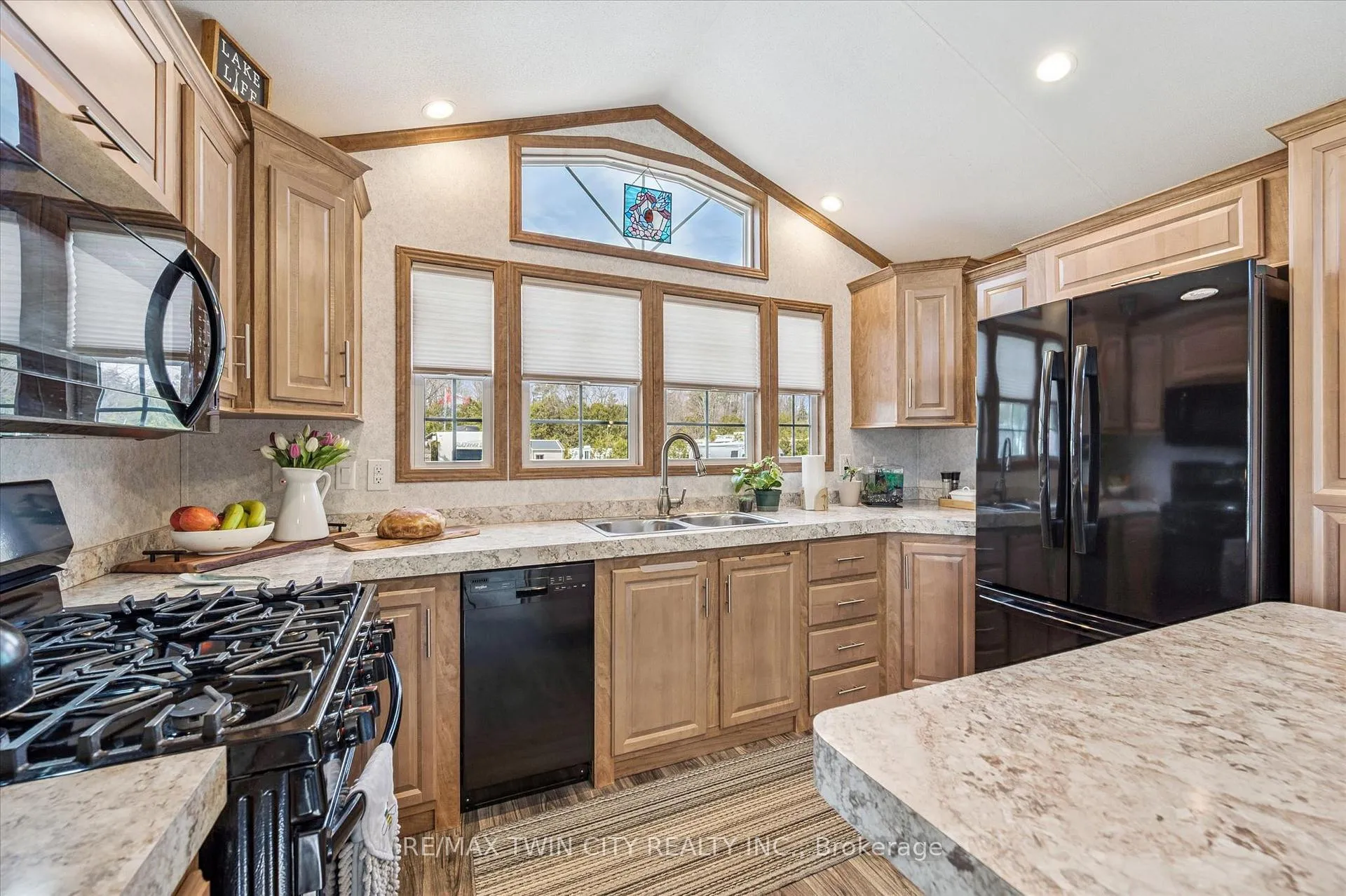 Photo 13 of Unit 83, 930 Lakeshore Road, Norfolk, Rural Houghton — HOMEH