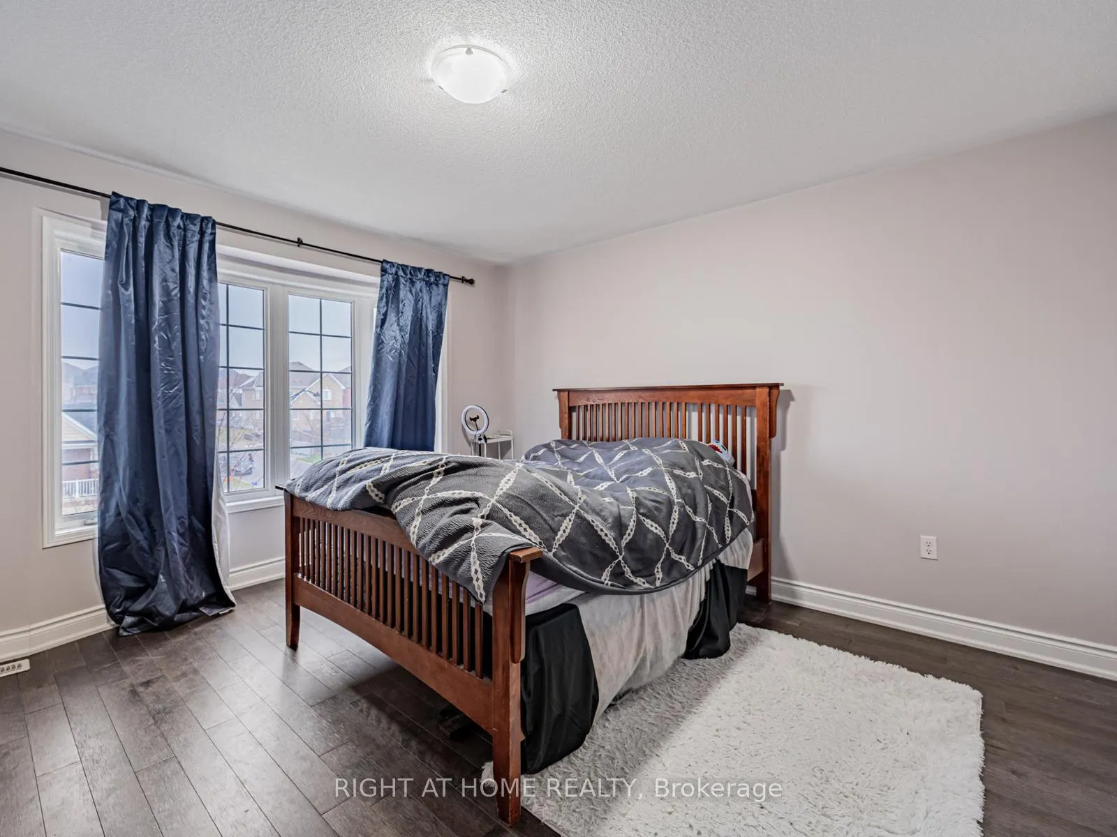 Photo 22 of 1904 Arborwood Drive, Oshawa, Taunton — HOMEH
