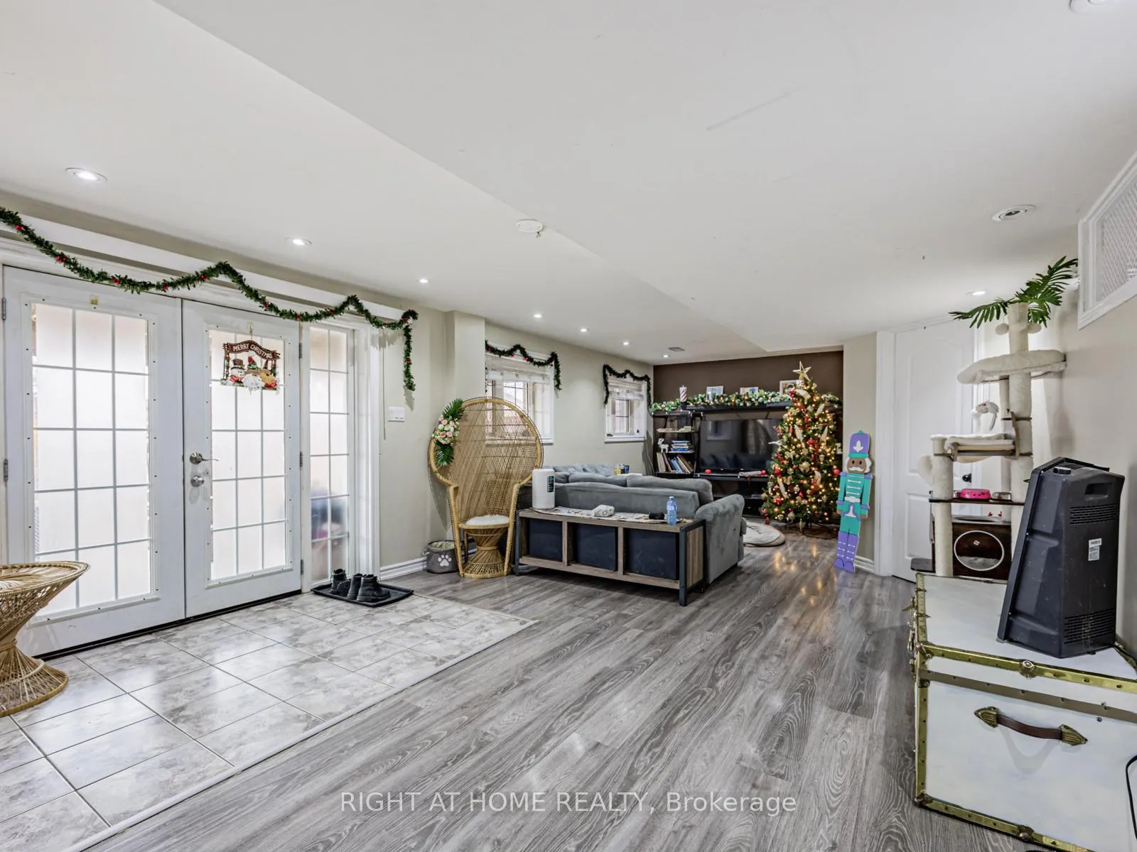 Photo 27 of 1904 Arborwood Drive, Oshawa, Taunton — HOMEH