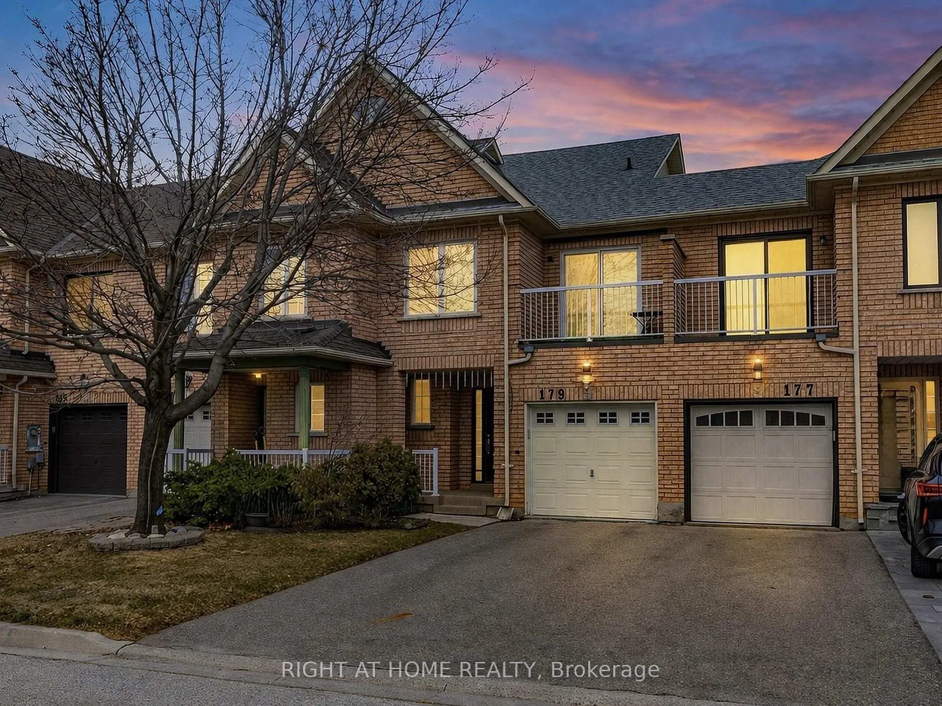 Photo 2 of 179 Vanguard Road, Vaughan, Patterson — HOMEH