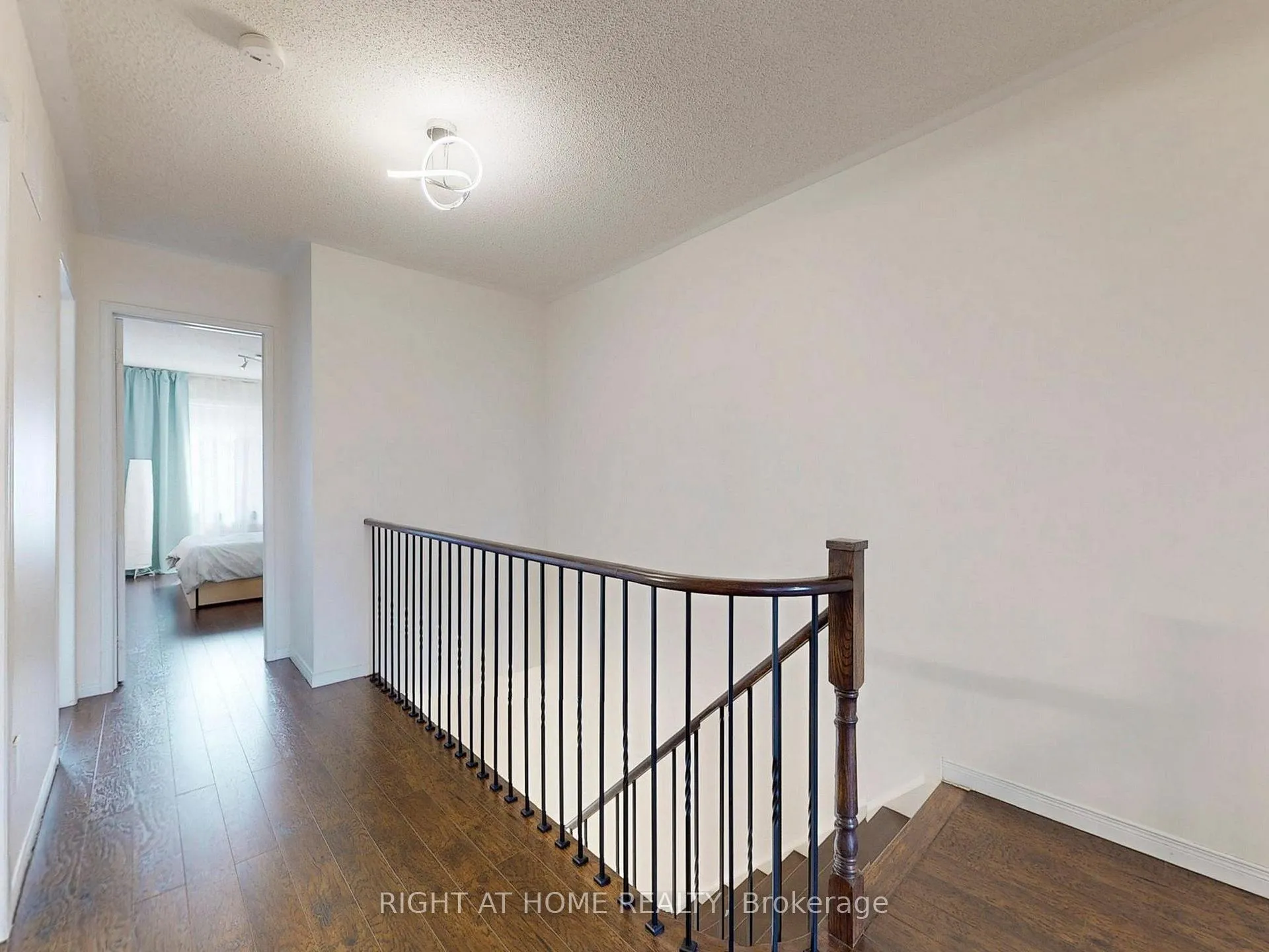 Photo 23 of 179 Vanguard Road, Vaughan, Patterson — HOMEH