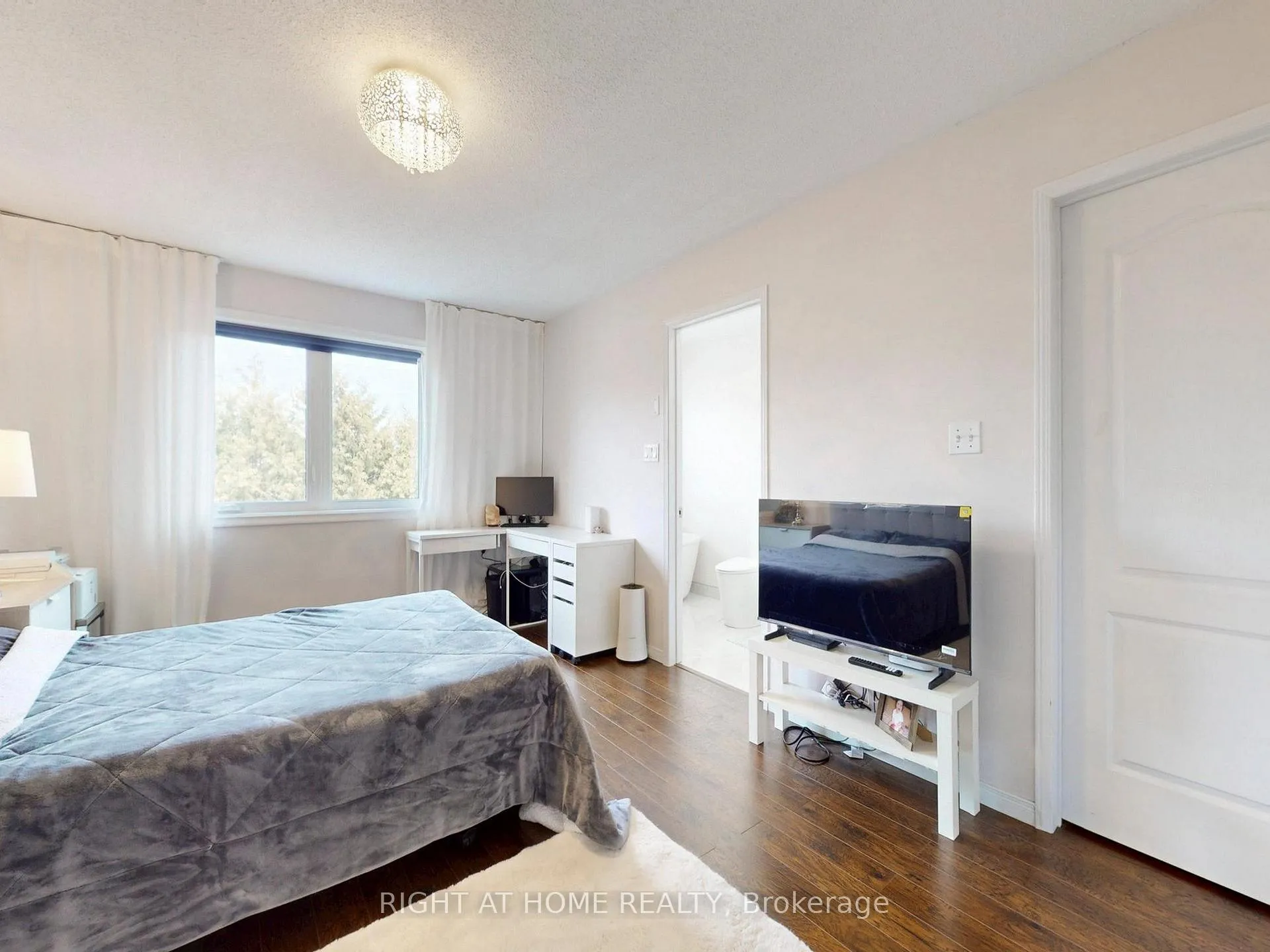 Photo 25 of 179 Vanguard Road, Vaughan, Patterson — HOMEH