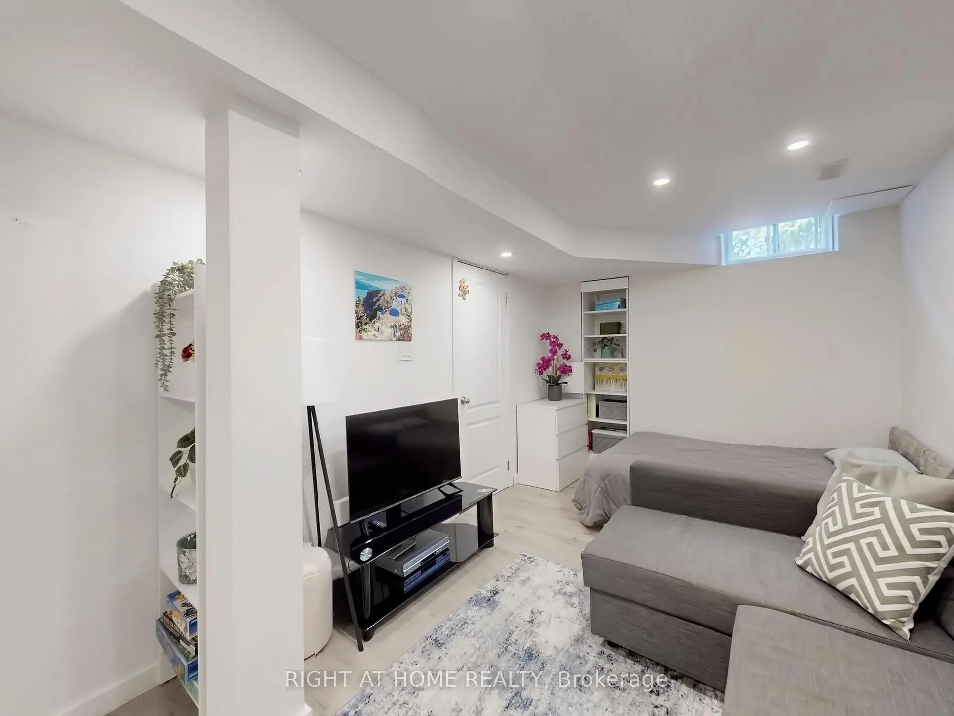 Photo 41 of 179 Vanguard Road, Vaughan, Patterson — HOMEH