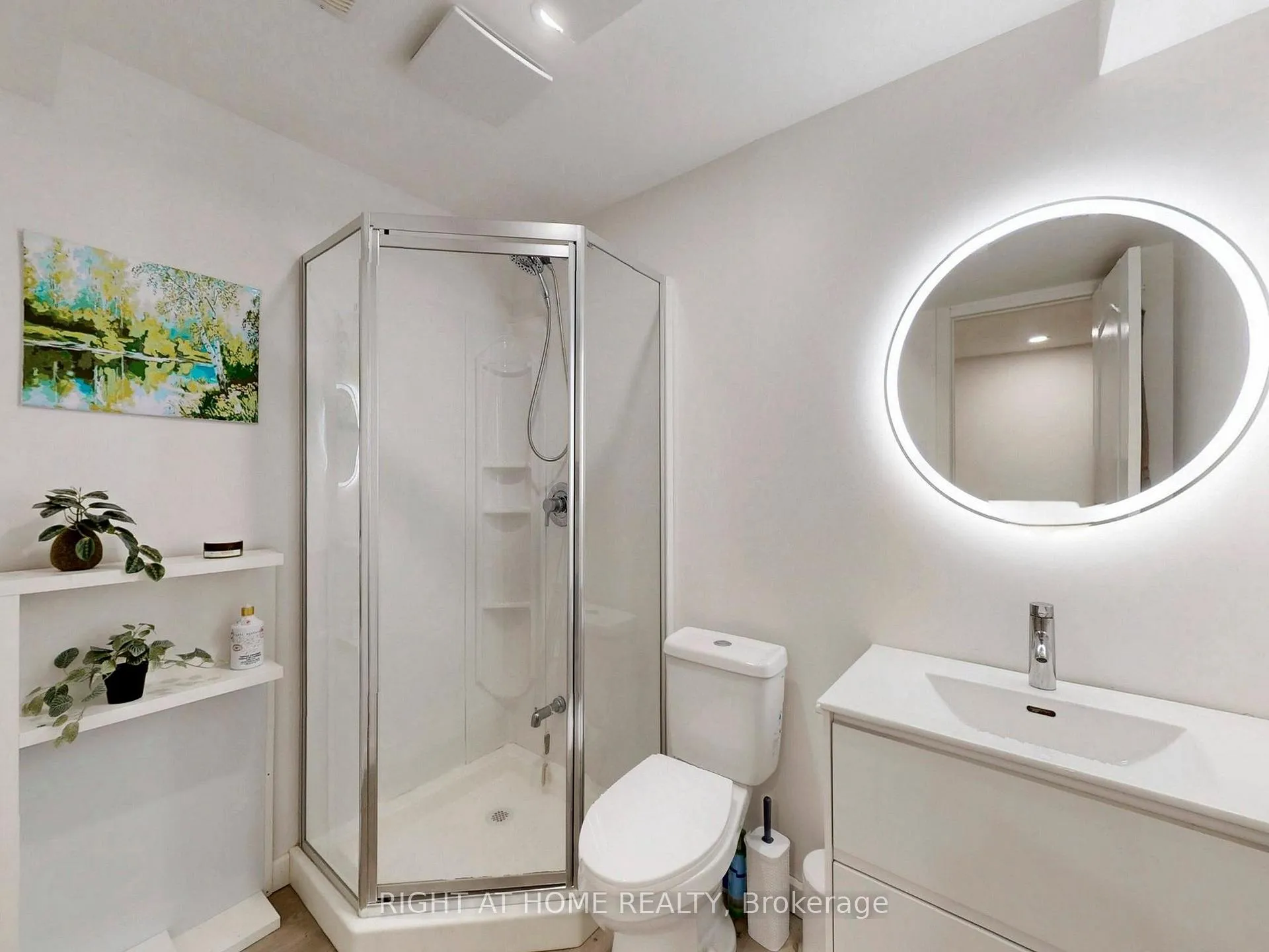 Photo 46 of 179 Vanguard Road, Vaughan, Patterson — HOMEH