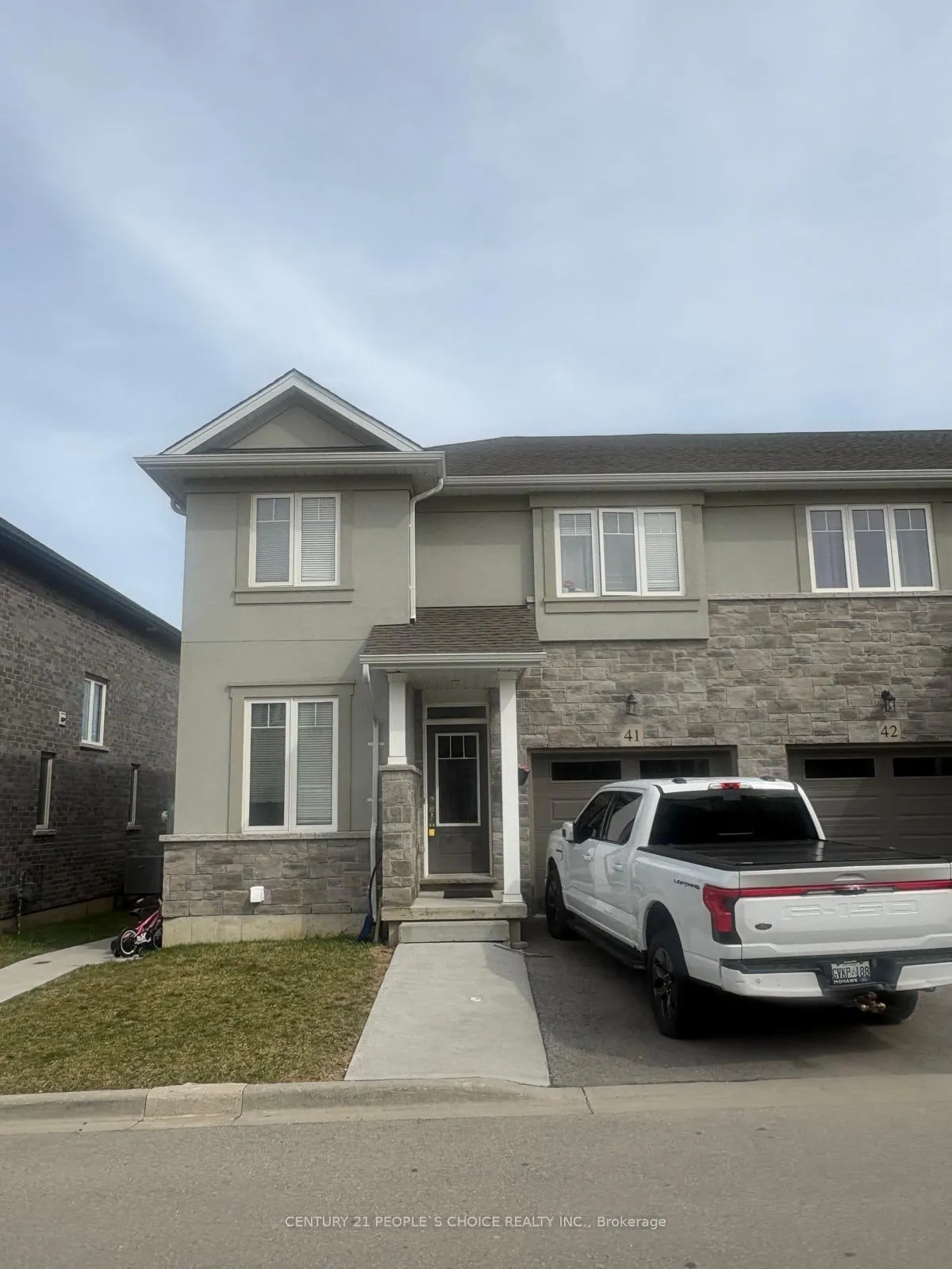 Photo 1 of Unit 41, 120 Vineberg Drive, Hamilton, Chappel — HOMEH