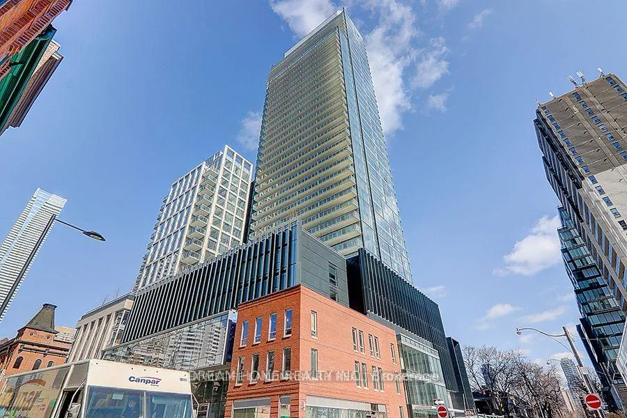 Front of Unit 610, 3 Gloucester Street