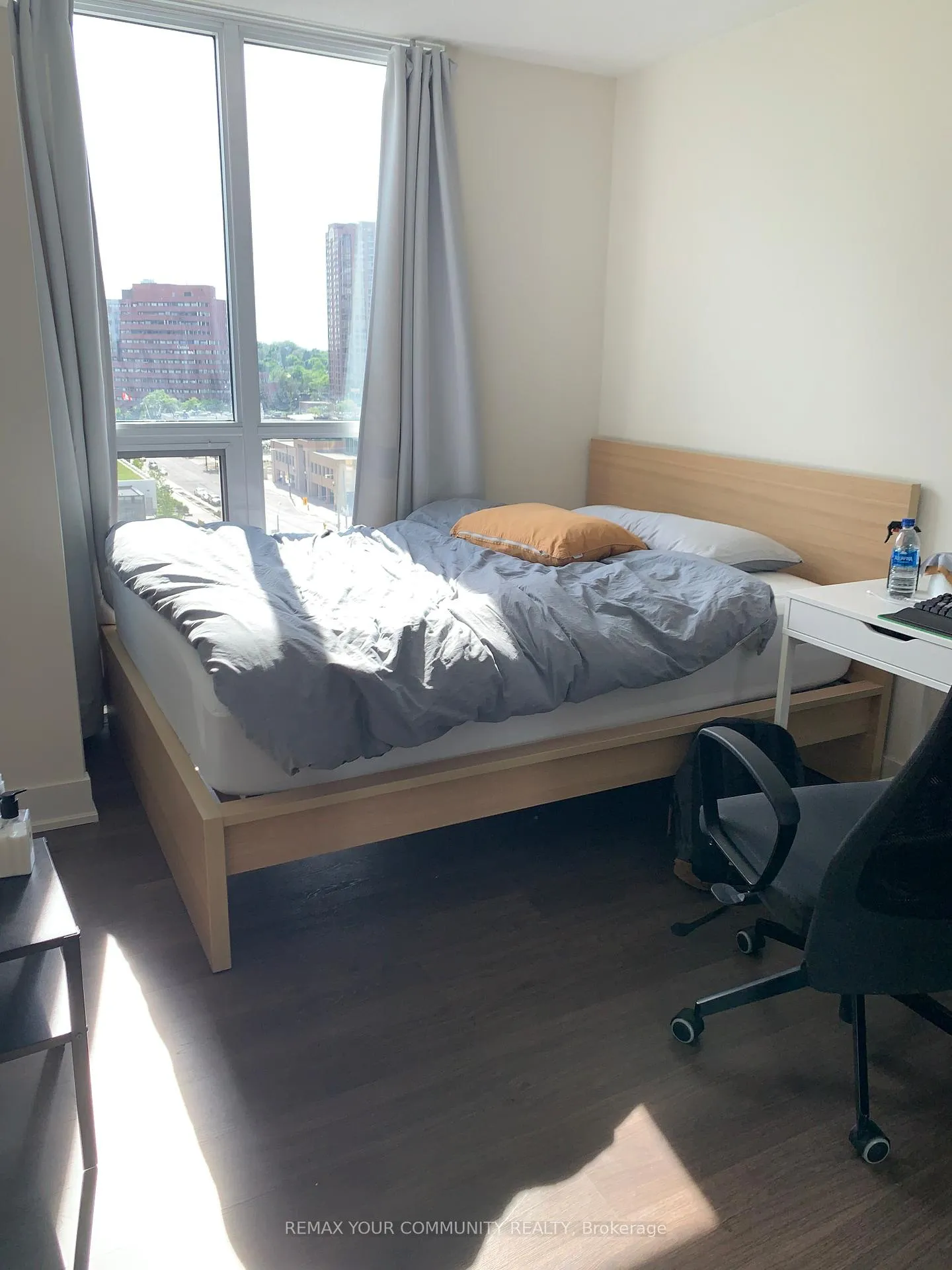 Photo 7 of Unit 1105, 88 Sheppard Avenue E, North York, Willowdale East — HOMEH