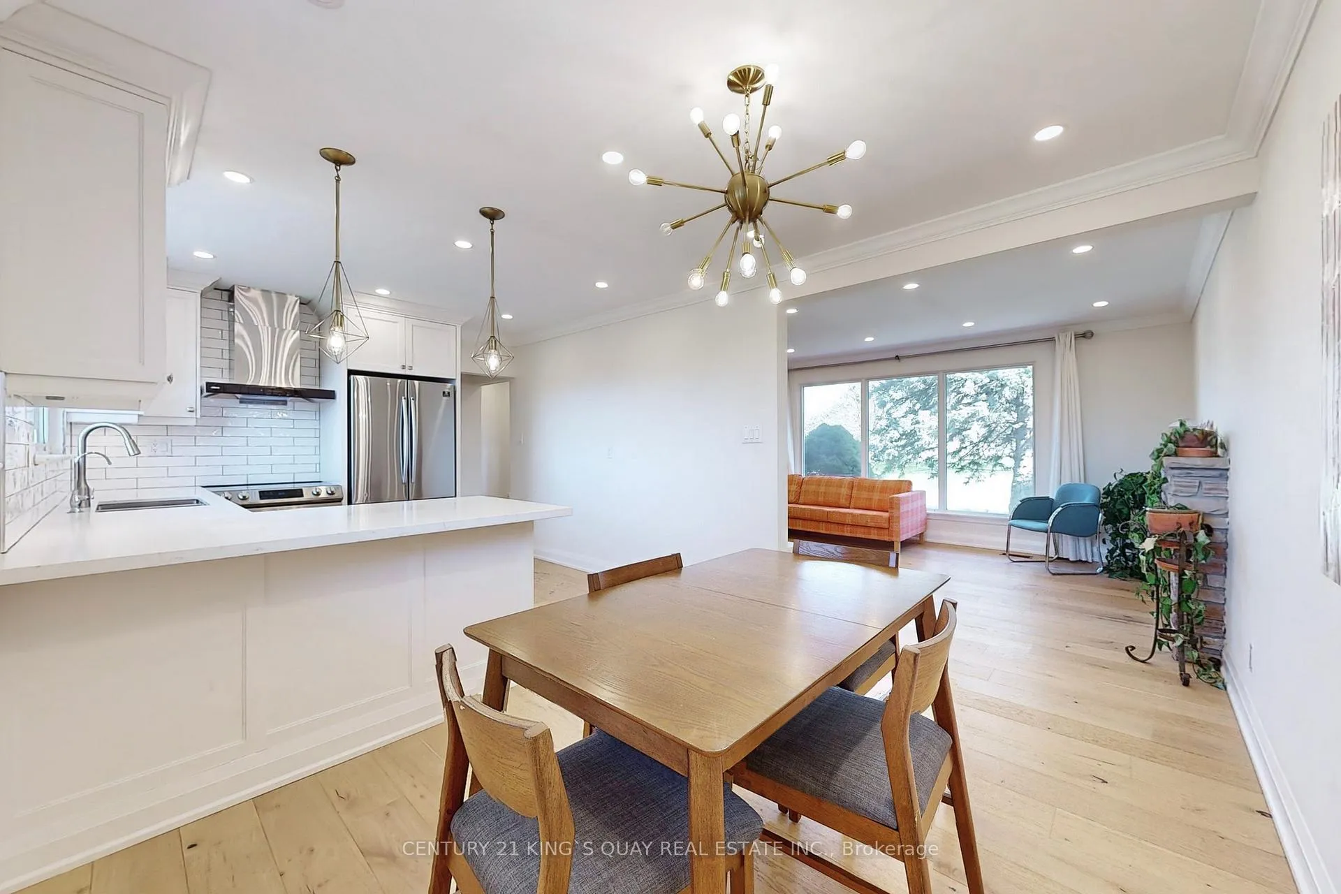 Photo 14 of 4 Honeybourne Crescent, Markham, Bullock — HOMEH