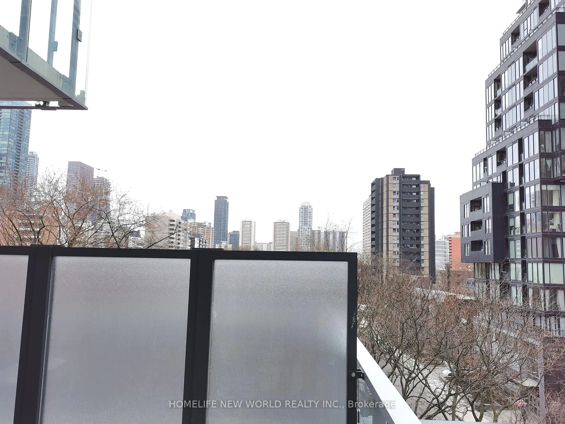 Photo 13 of Unit 516, 3 Gloucester Street, Toronto, Church-Yonge Corridor — HOMEH