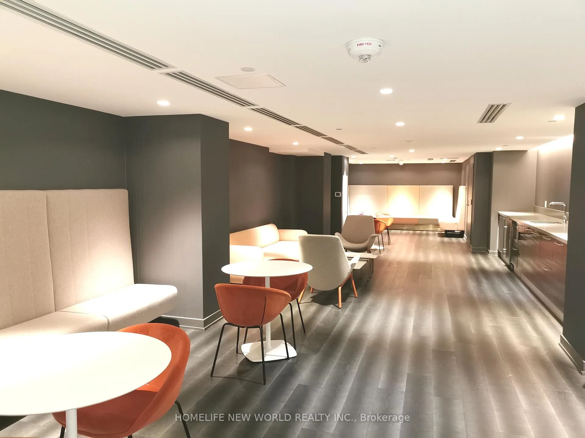 Photo 16 of Unit 516, 3 Gloucester Street, Toronto, Church-Yonge Corridor — HOMEH