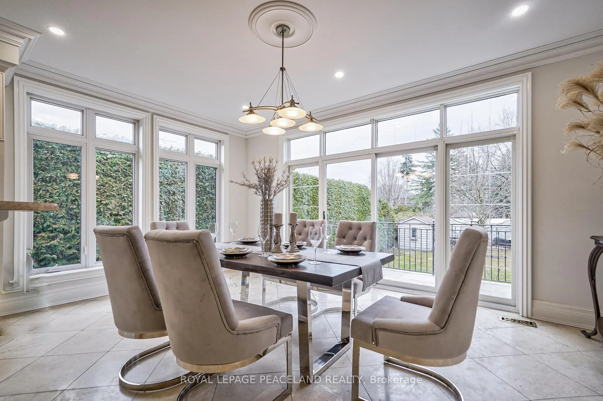 Photo 10 of 3 River Bend Road, Markham, Village Green-South Unionville — HOMEH