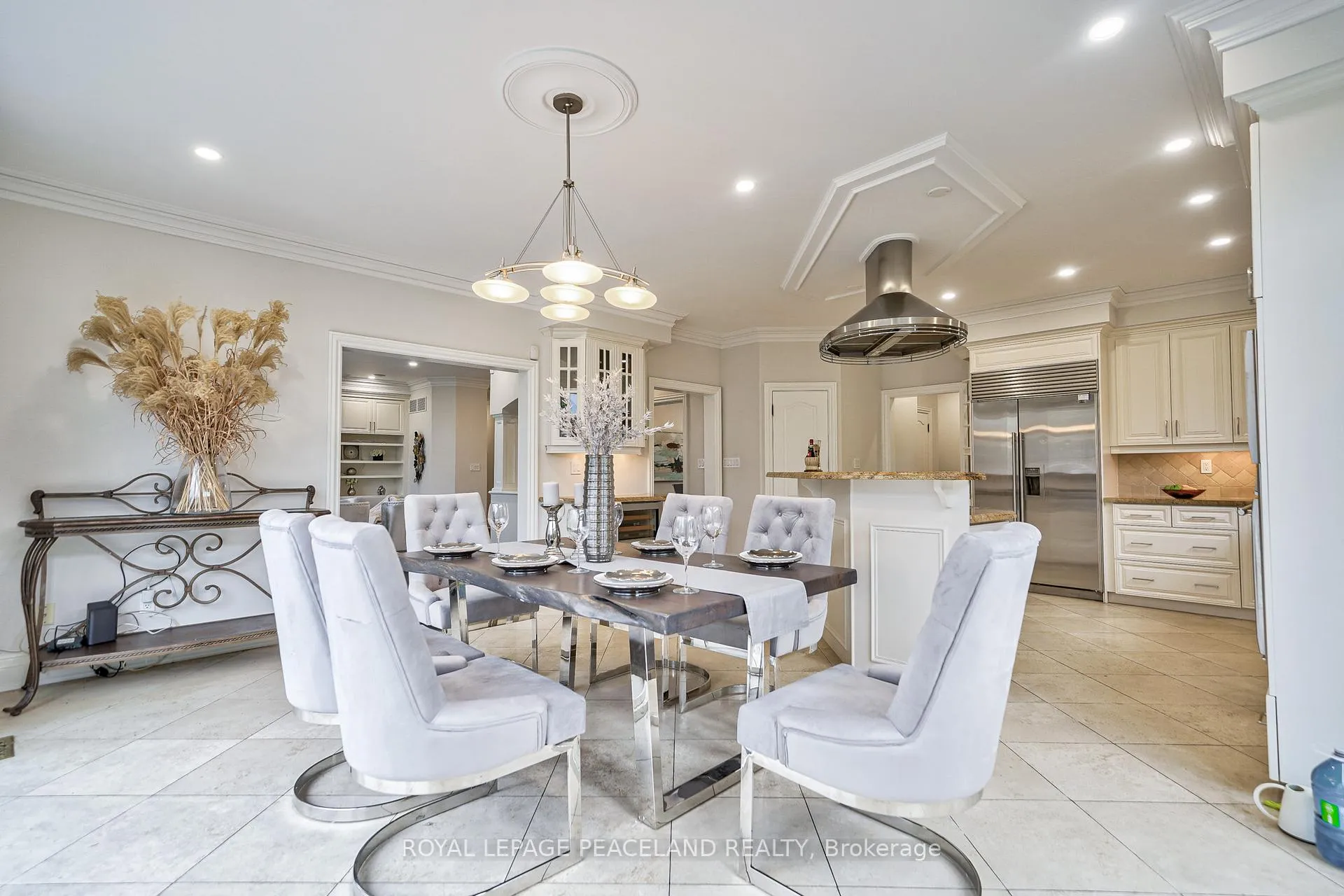 Photo 12 of 3 River Bend Road, Markham, Village Green-South Unionville — HOMEH