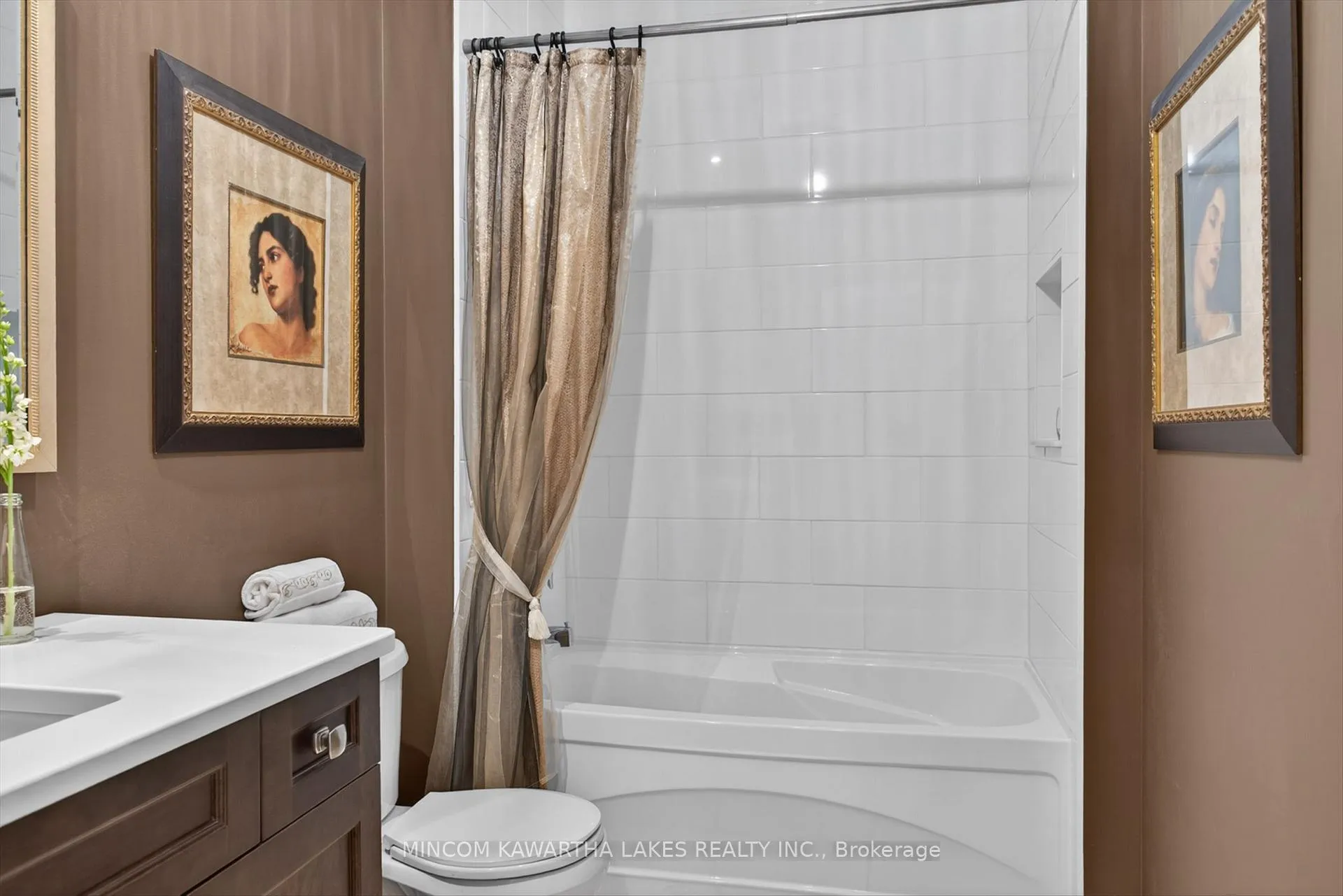 Photo 23 of 806 Smith Road, Cobourg — HOMEH