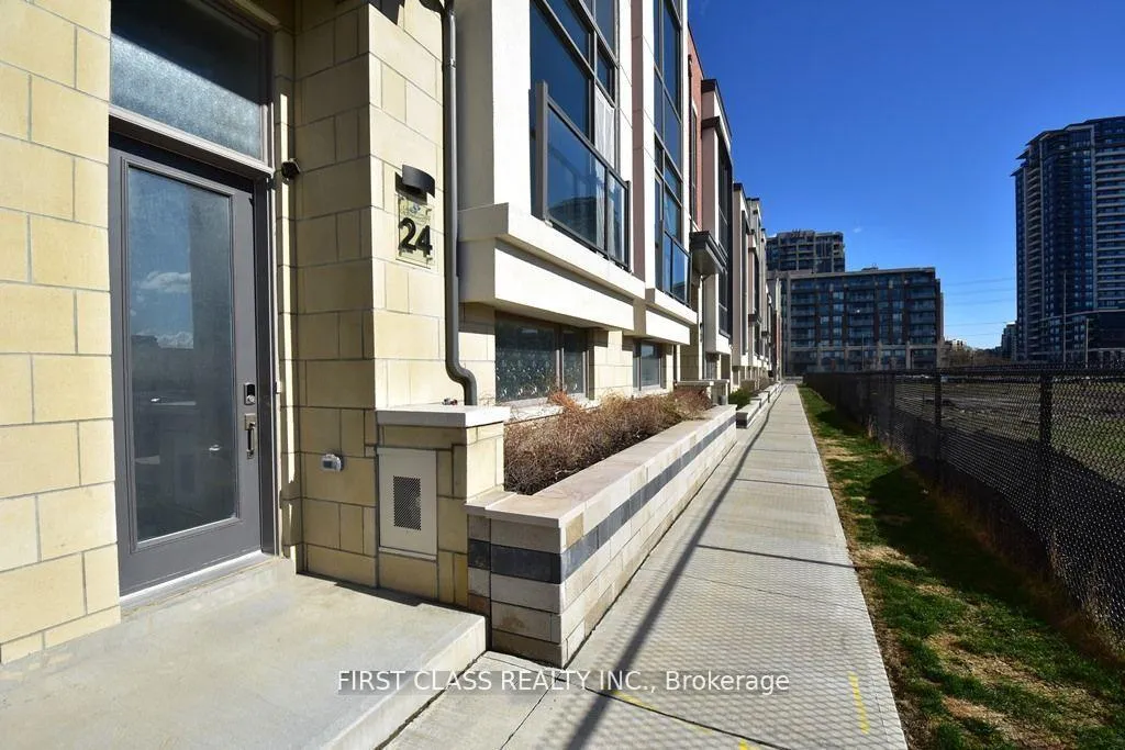 Photo 1 of 24 Teasel Way, Markham, Unionville — HOMEH