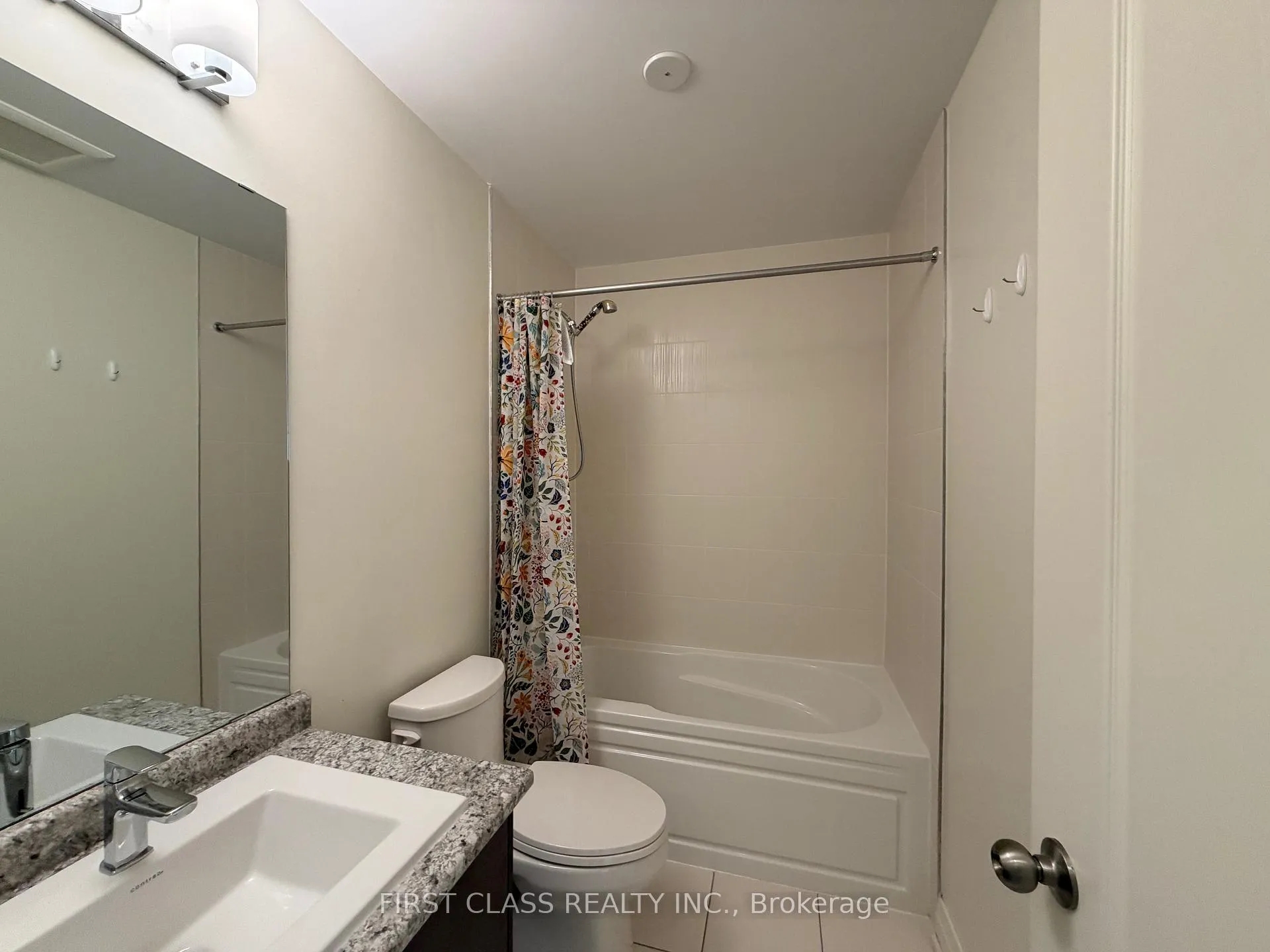 Photo 10 of 24 Teasel Way, Markham, Unionville — HOMEH
