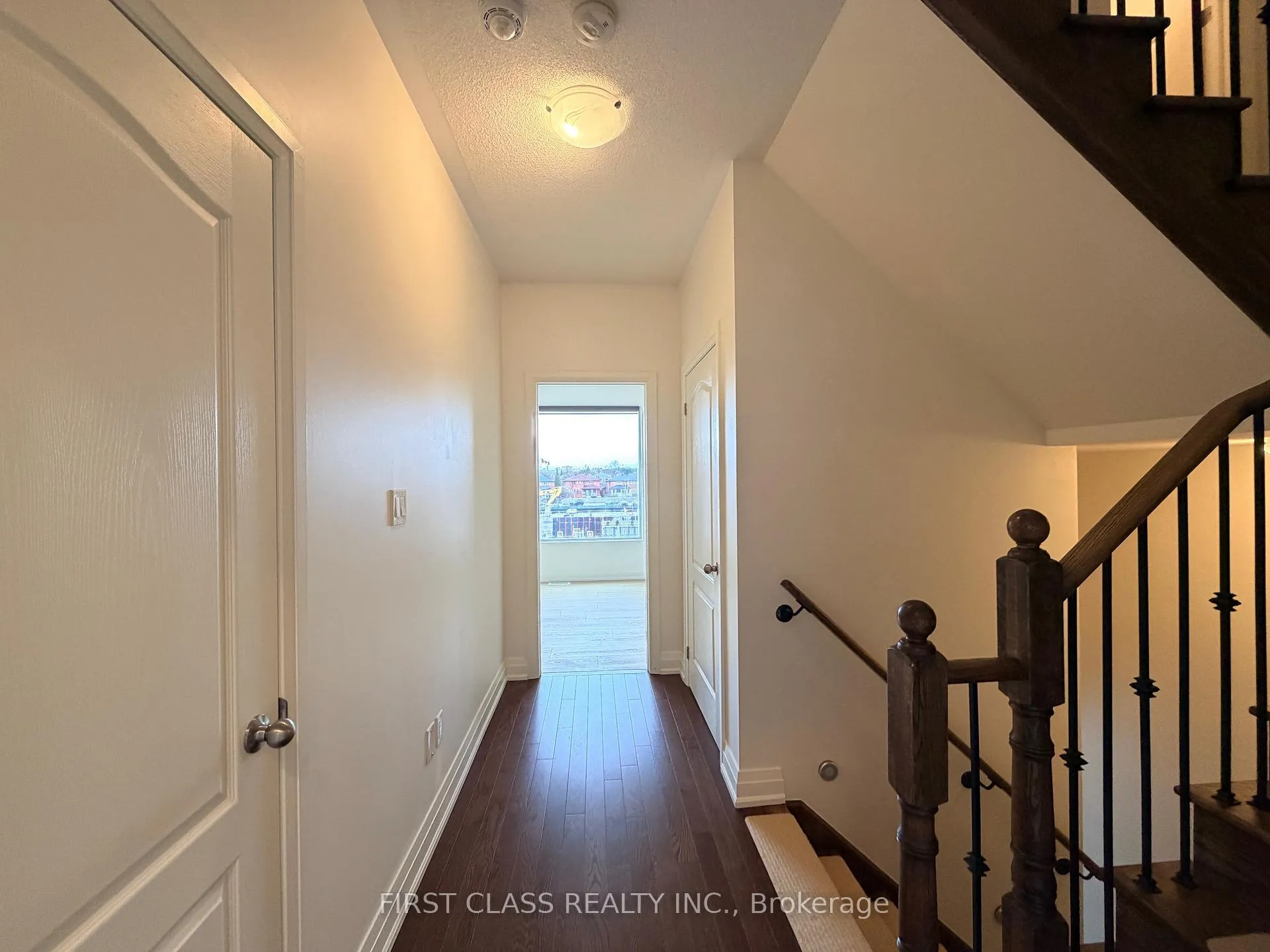 Photo 11 of 24 Teasel Way, Markham, Unionville — HOMEH