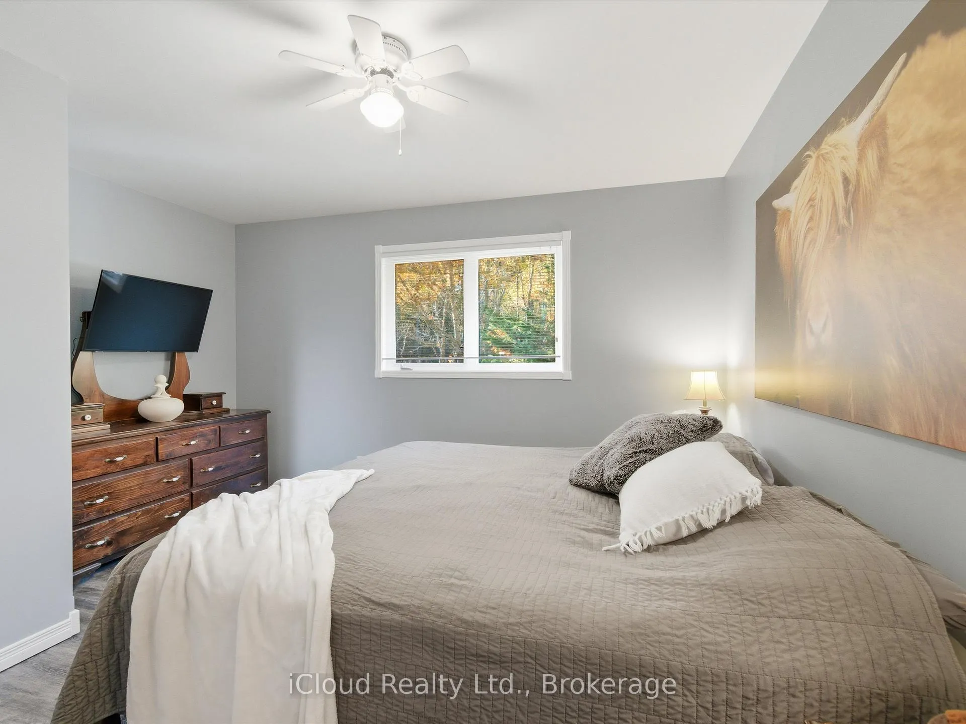 Photo 9 of 6 Springhill Road, McKellar — HOMEH
