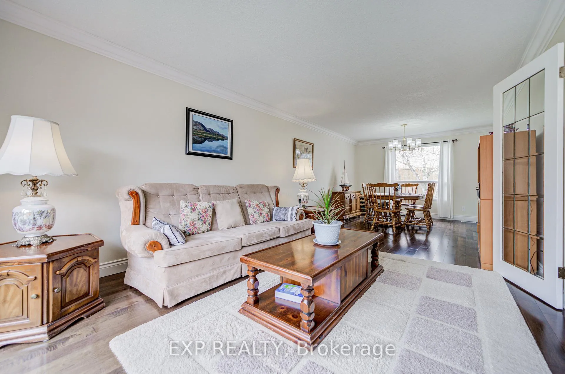 Photo 13 of 207 Stoke Drive, Kitchener — HOMEH