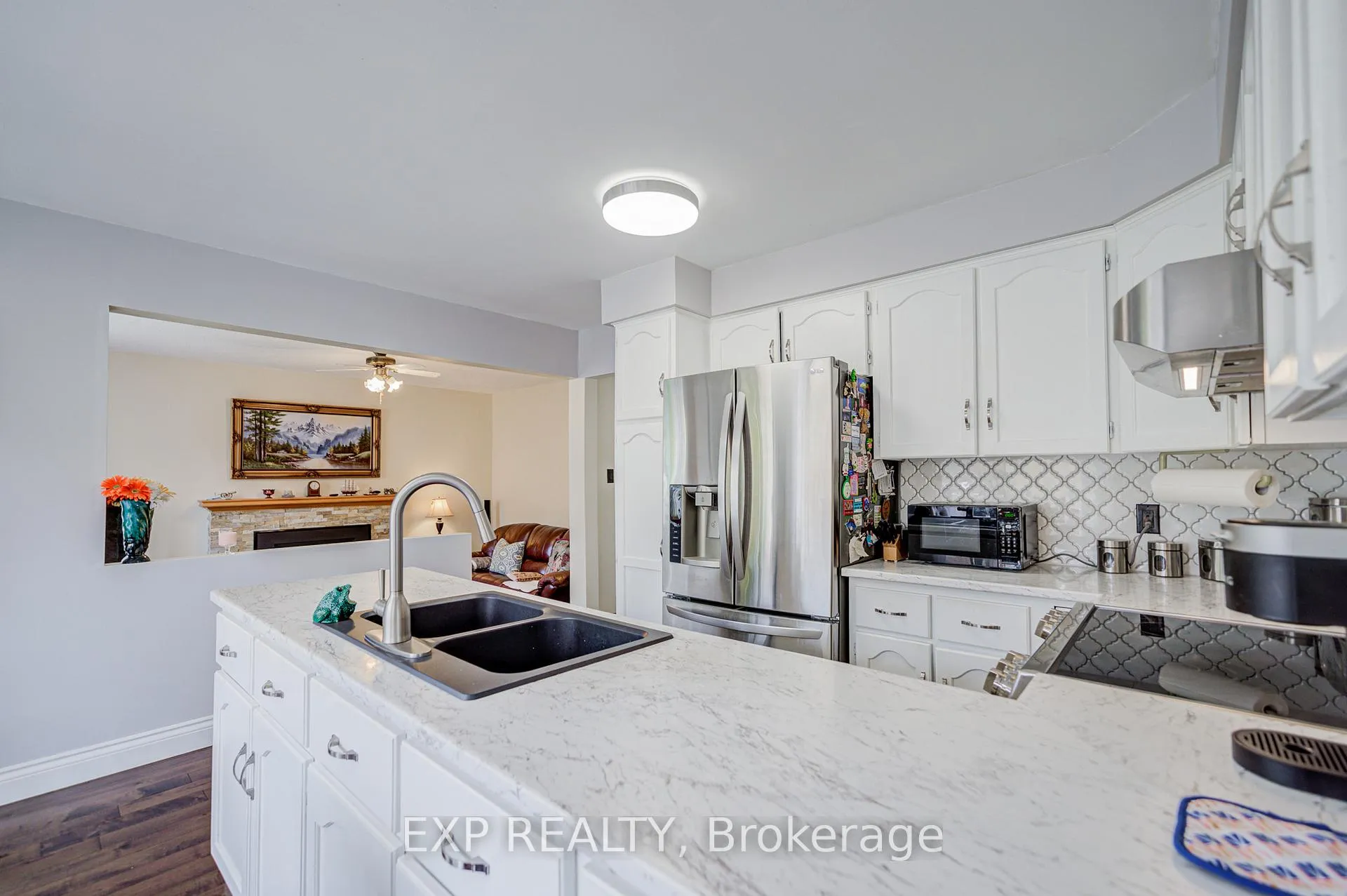 Photo 19 of 207 Stoke Drive, Kitchener — HOMEH