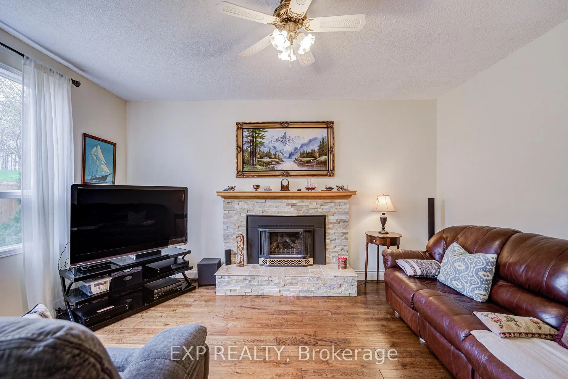 Photo 22 of 207 Stoke Drive, Kitchener — HOMEH