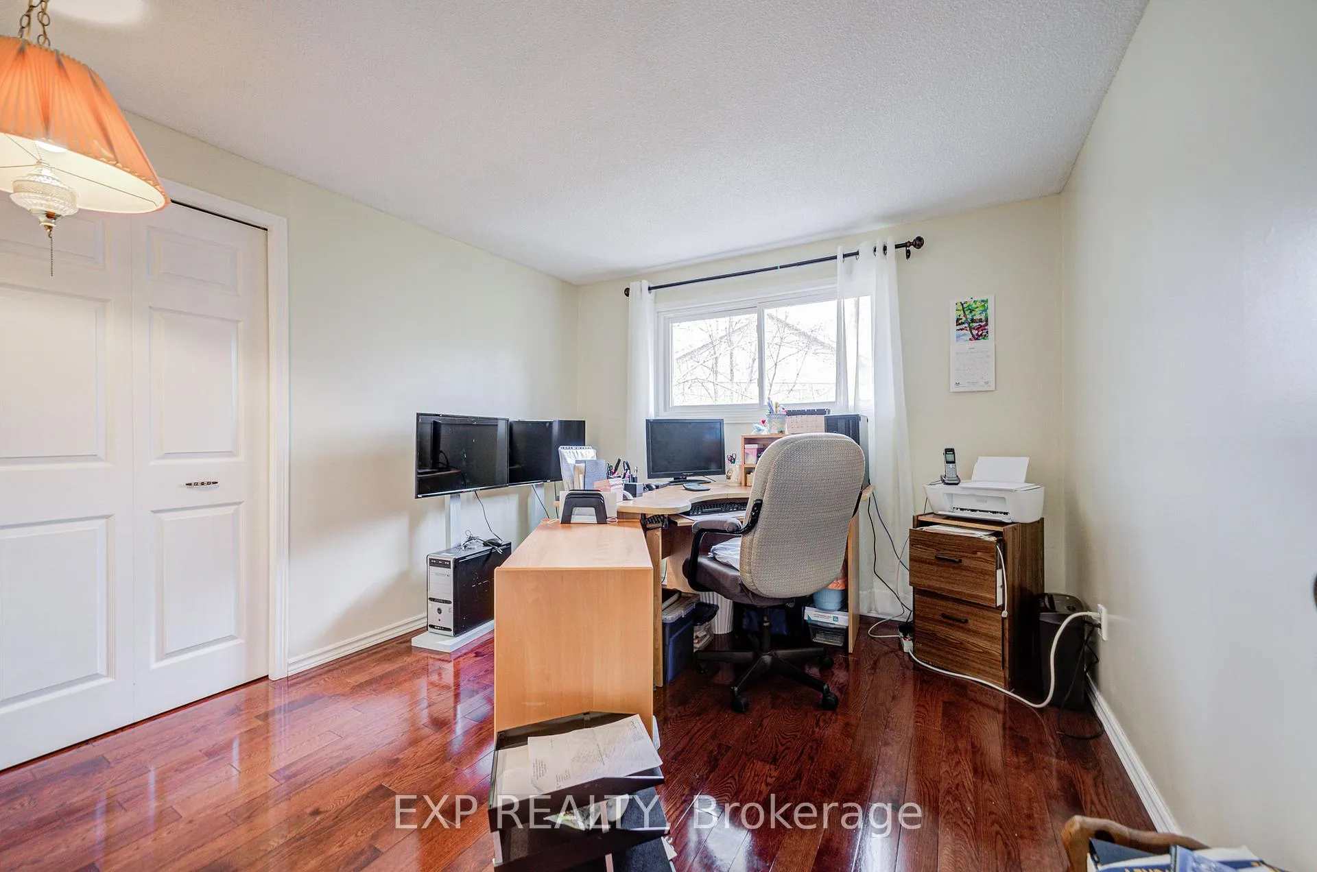 Photo 31 of 207 Stoke Drive, Kitchener — HOMEH