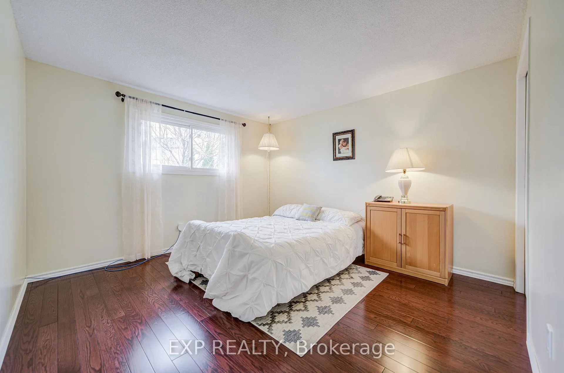 Photo 32 of 207 Stoke Drive, Kitchener — HOMEH