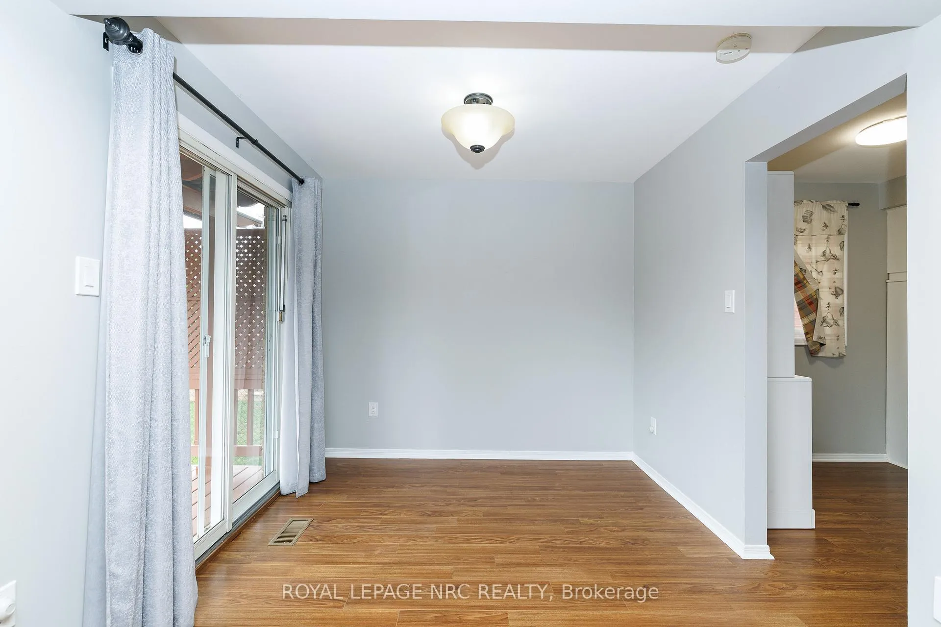 Photo 15 of 30 Baxter Crescent, Thorold, Confederation Heights — HOMEH