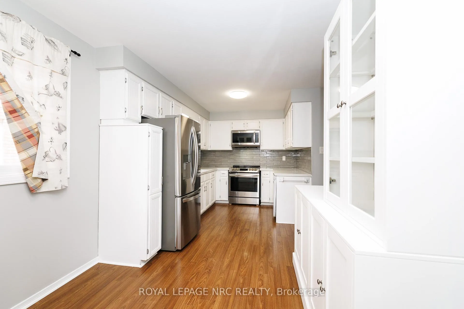 Photo 18 of 30 Baxter Crescent, Thorold, Confederation Heights — HOMEH