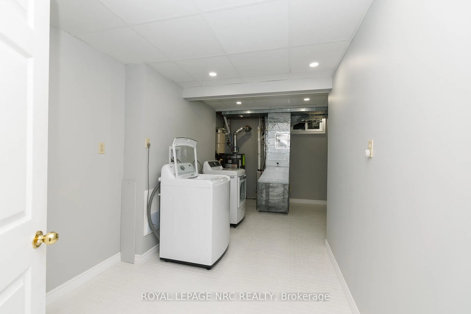 Photo 40 of 30 Baxter Crescent, Thorold, Confederation Heights — HOMEH