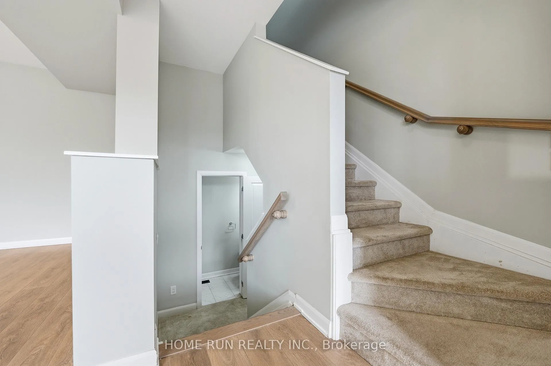 Photo 6 of 60 Teelin Circle, Ottawa, Barrhaven - Half Moon Bay — HOMEH