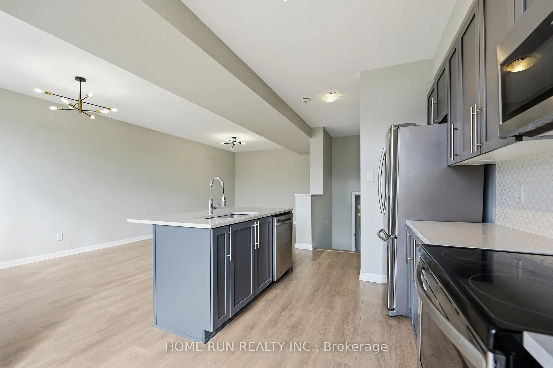 Photo 16 of 60 Teelin Circle, Ottawa, Barrhaven - Half Moon Bay — HOMEH