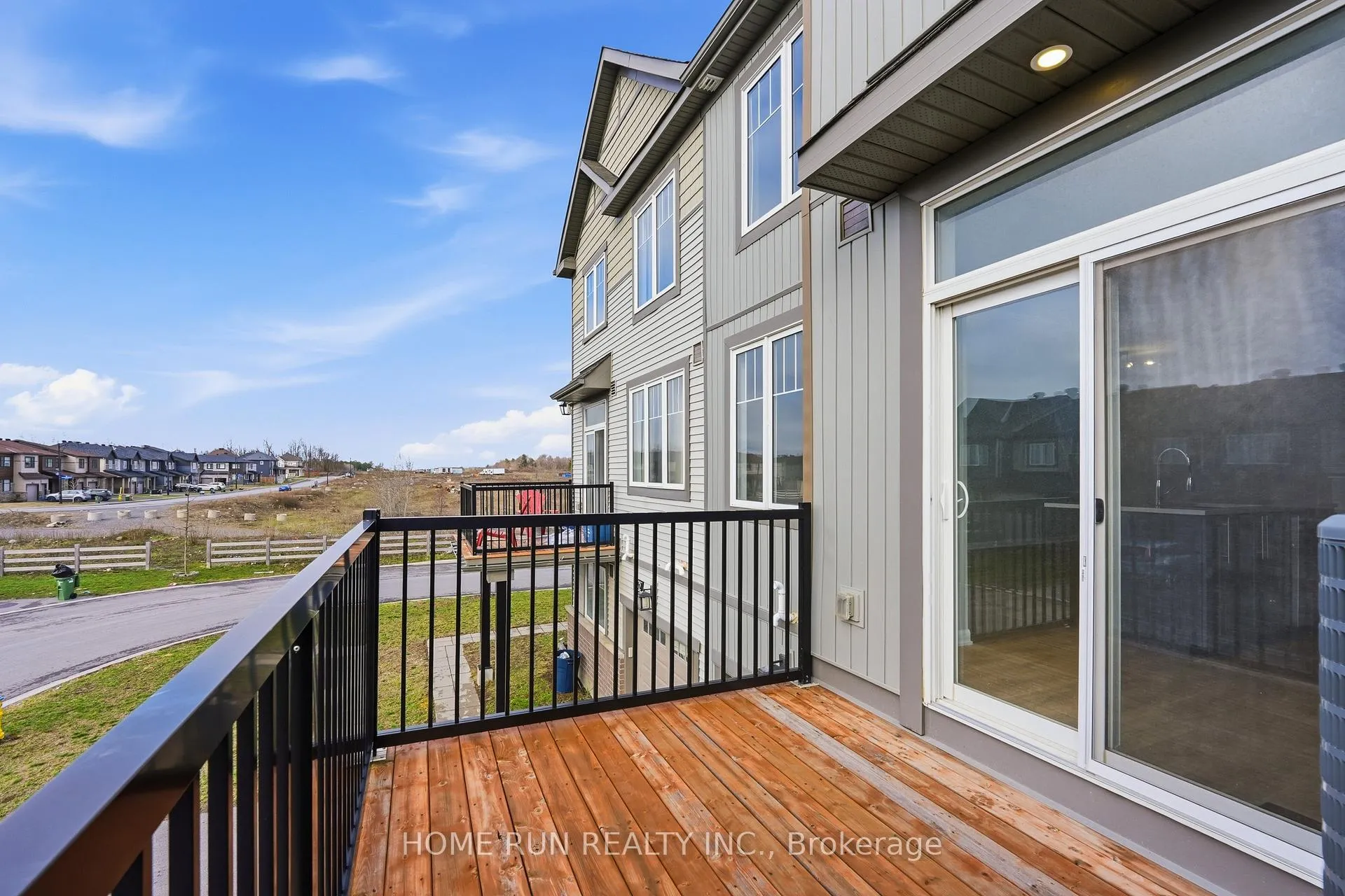 Photo 20 of 60 Teelin Circle, Ottawa, Barrhaven - Half Moon Bay — HOMEH