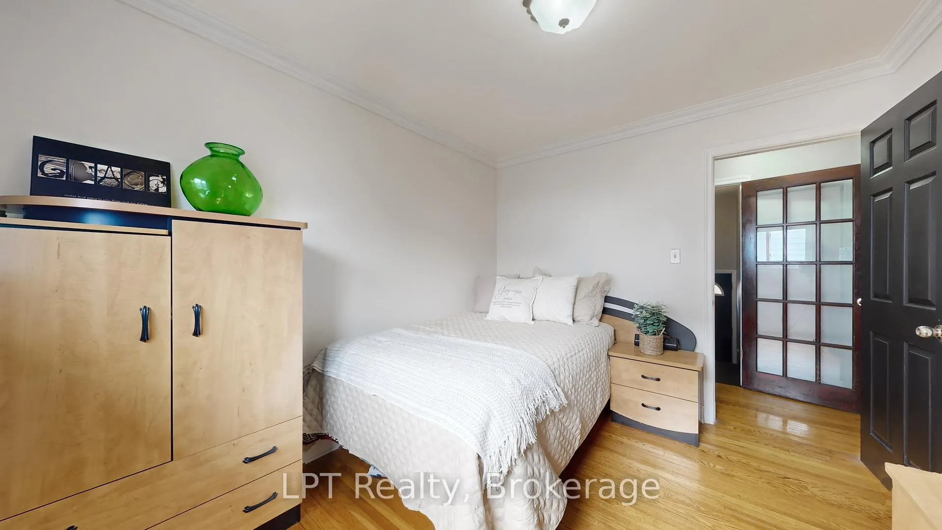 Photo 12 of 23 Gorsey Square, Scarborough, Malvern — HOMEH