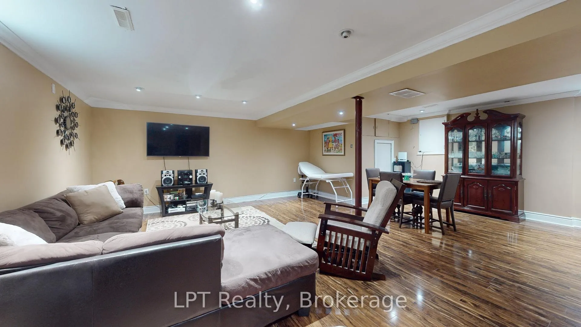 Photo 18 of 23 Gorsey Square, Scarborough, Malvern — HOMEH