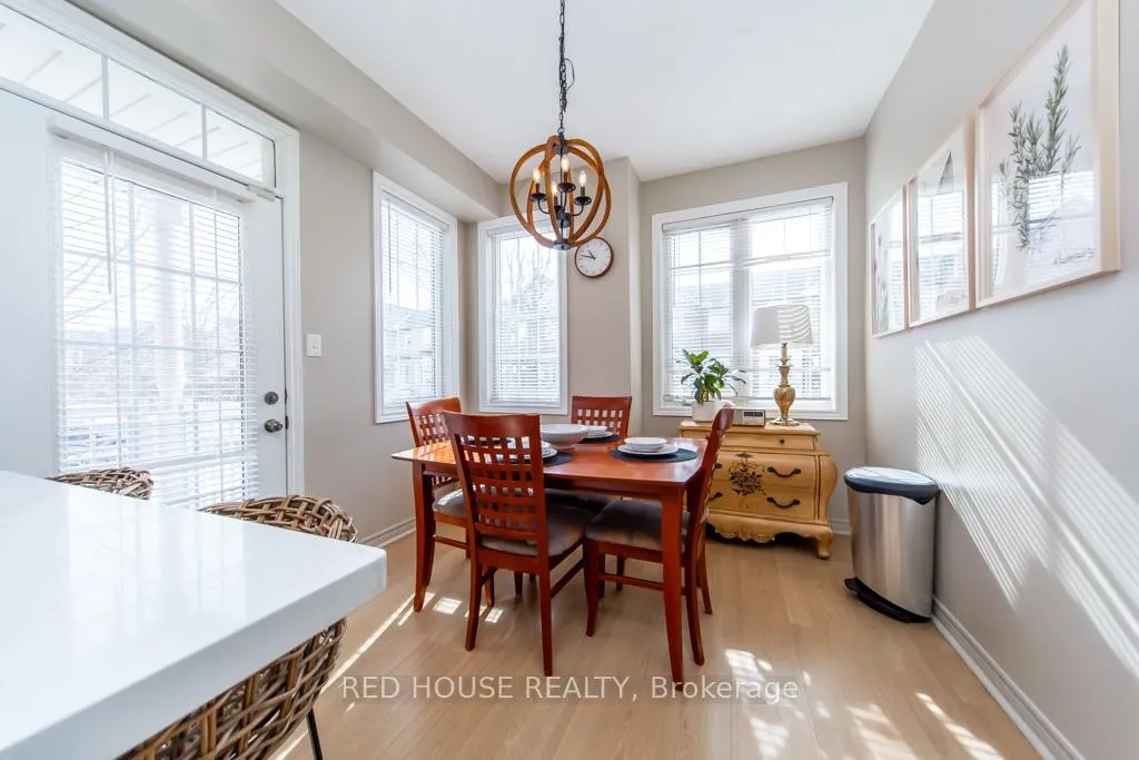 Photo 10 of 12 Naylor Lane, Ajax, South East — HOMEH