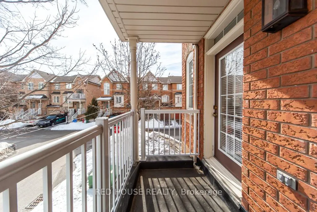 Photo 12 of 12 Naylor Lane, Ajax, South East — HOMEH