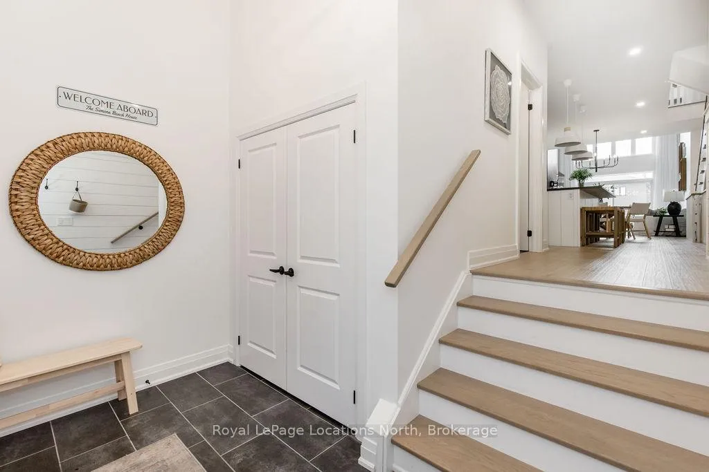 Photo 4 of 36 Simona Avenue, Wasaga Beach — HOMEH