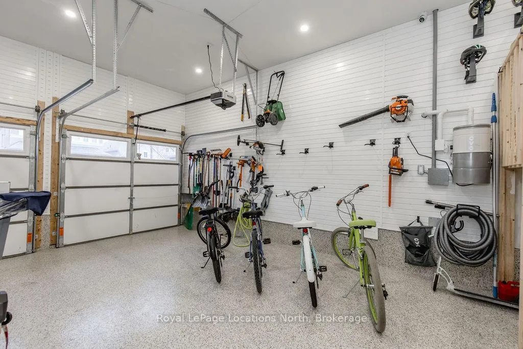 Photo 21 of 36 Simona Avenue, Wasaga Beach — HOMEH