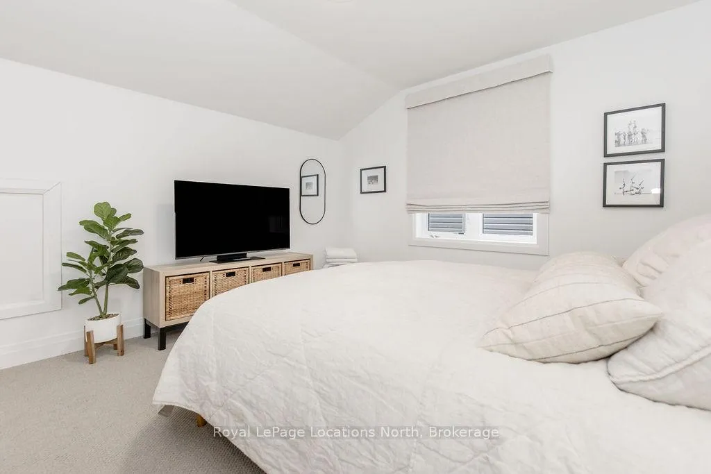 Photo 37 of 36 Simona Avenue, Wasaga Beach — HOMEH